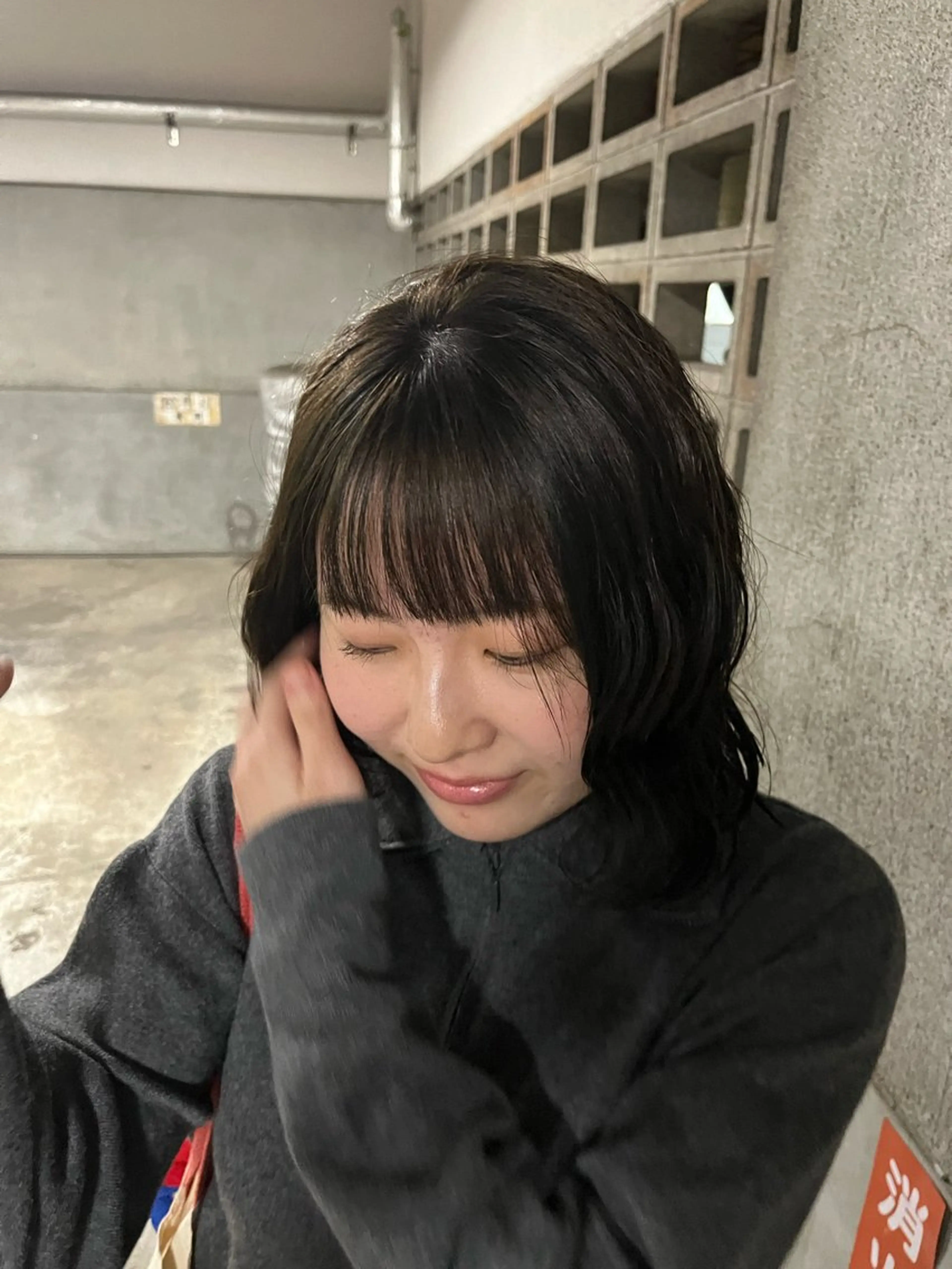 ミディアム ヘアカラー riko／ SYS by fitのヘアスタイル