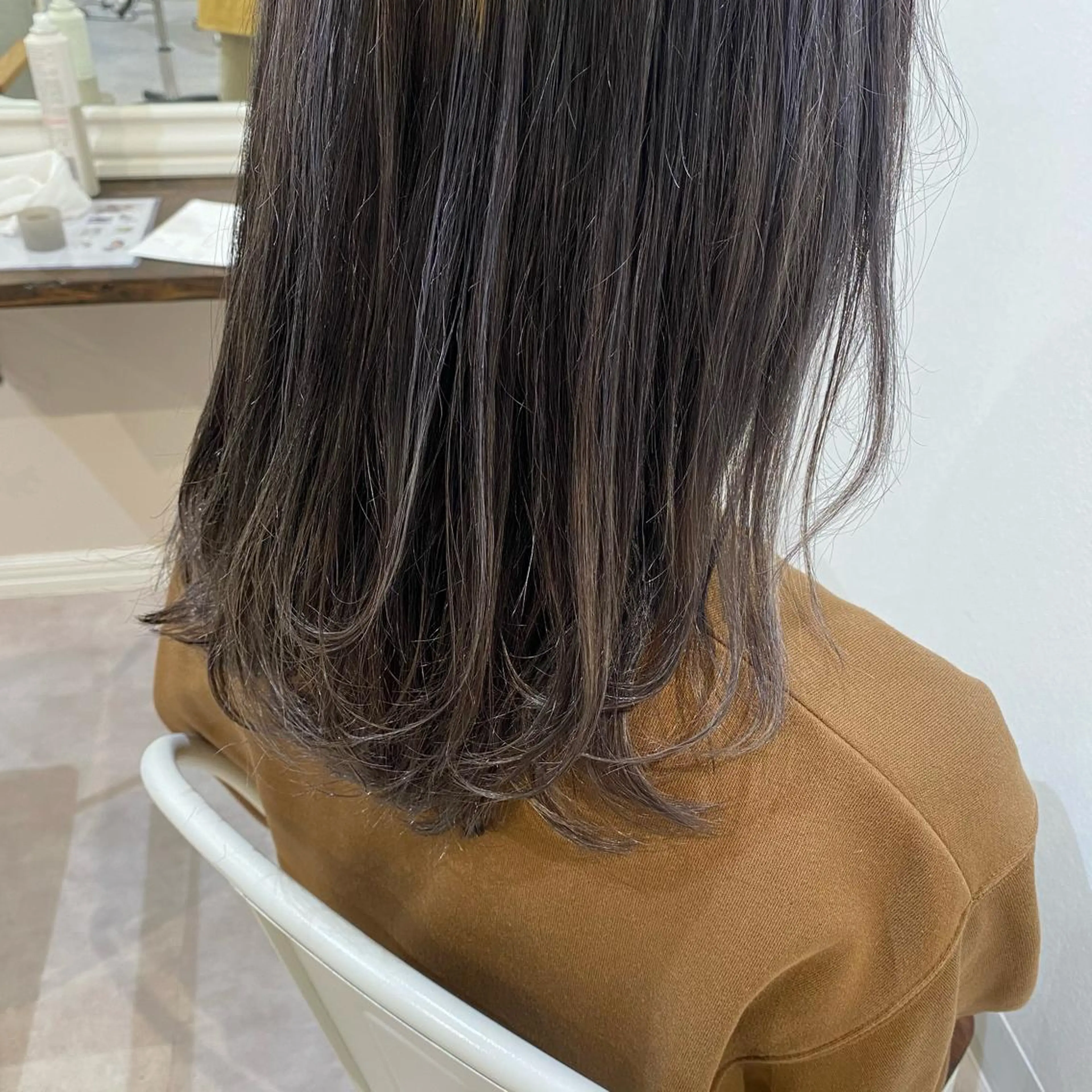 ミディアム レイヤーカット サロウィン浦和所属・愛されヘア/ 暖色カラー/まいこのヘアスタイル