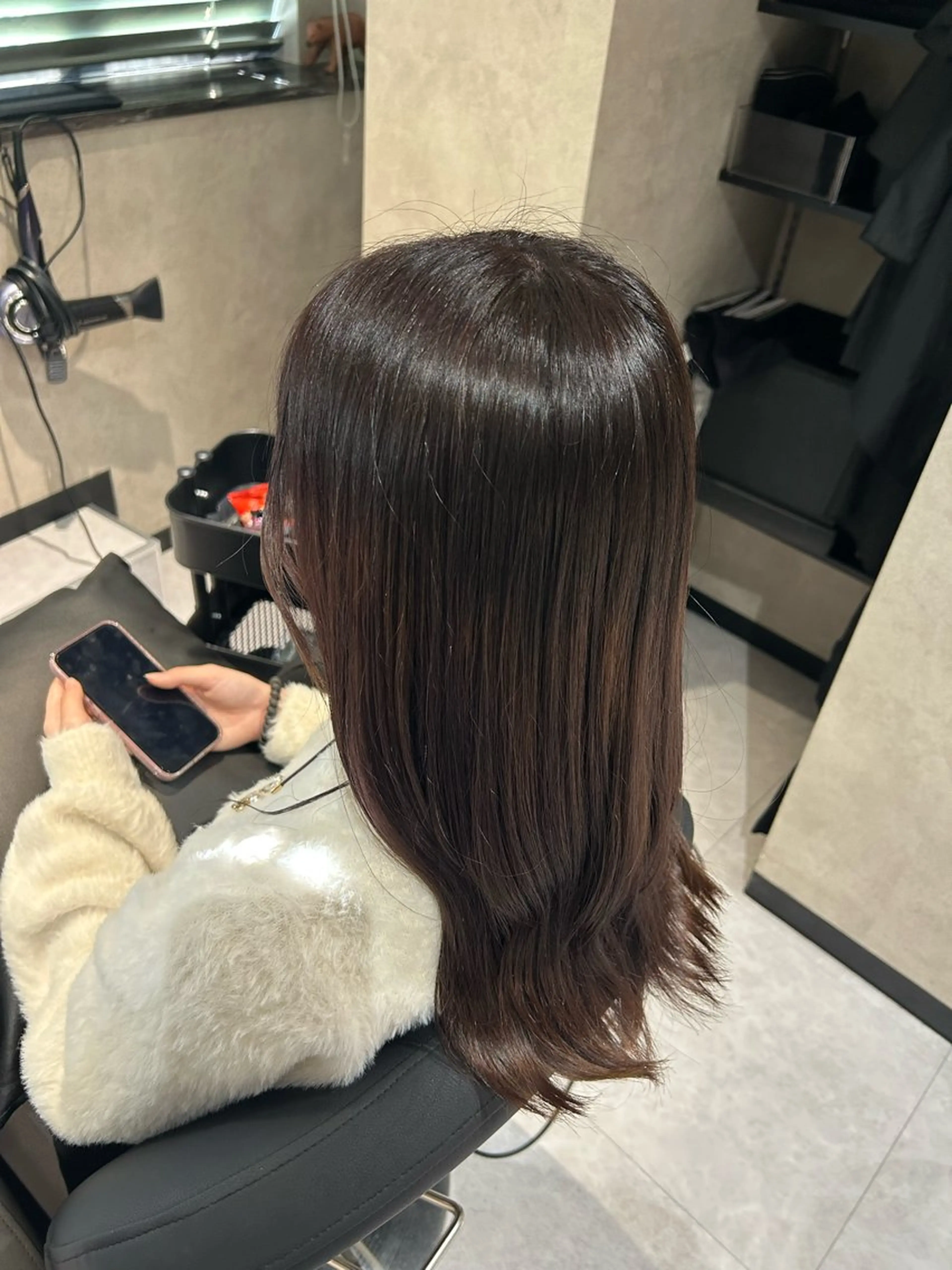 ロング カラー ラベンダーカラー 髪質改善 ヘアカラー トリートメント 《.Xian》リク /透明感カラー/艶髪のヘアスタイル