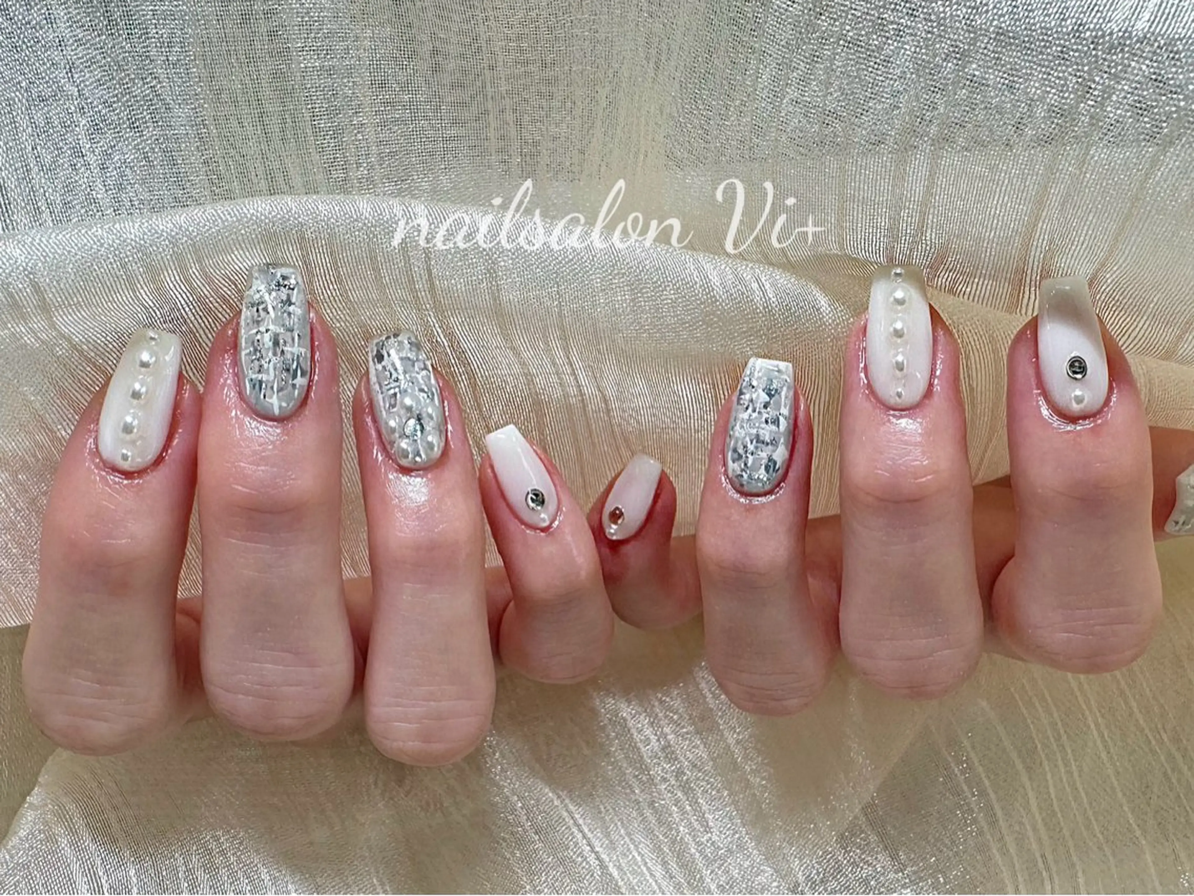 ネイル ハンドネイル ✨Nailsalon Vi+✨のネイルデザイン