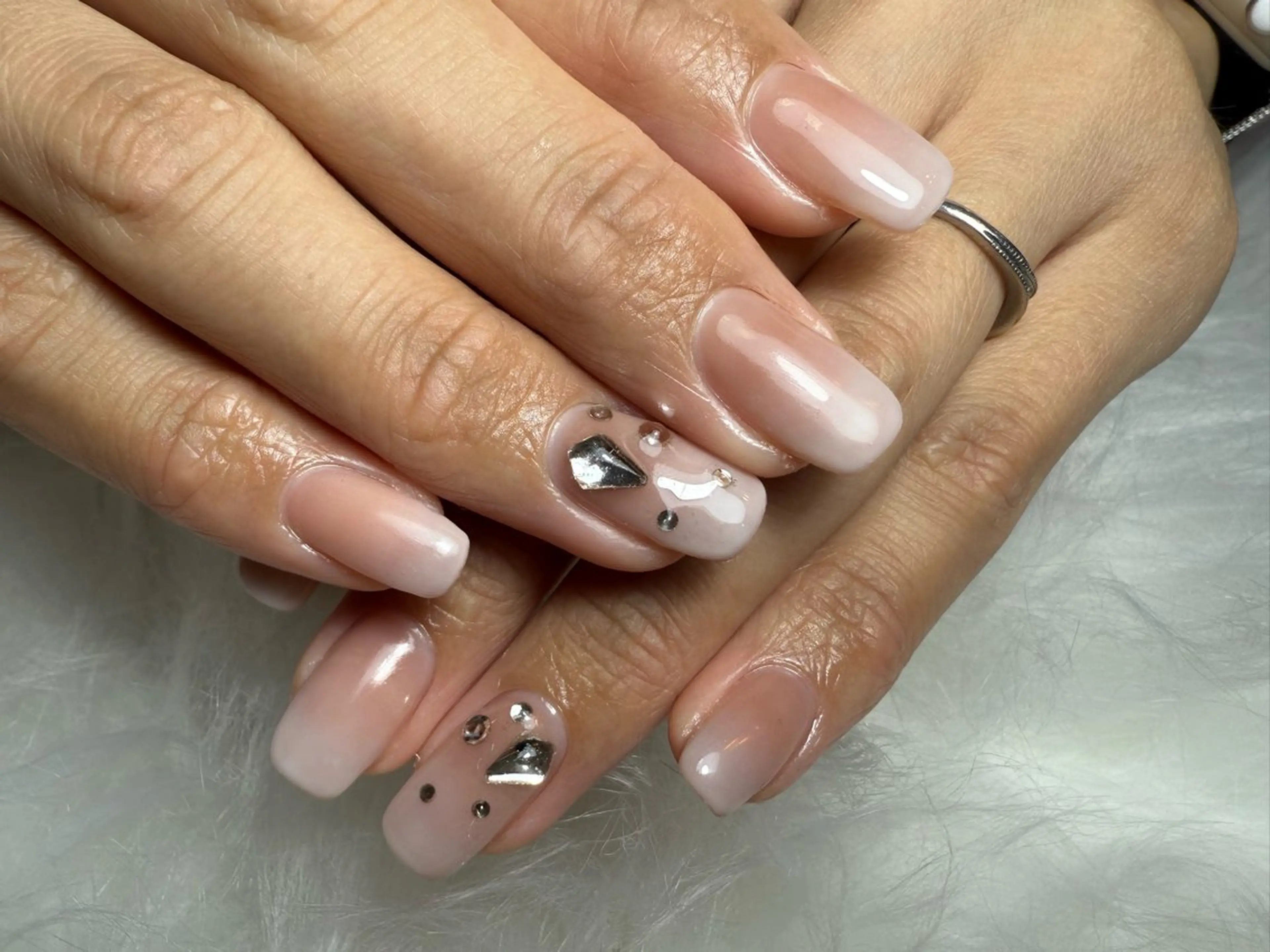 ミディアム shandy nail所属・shandy nailのネイルデザイン