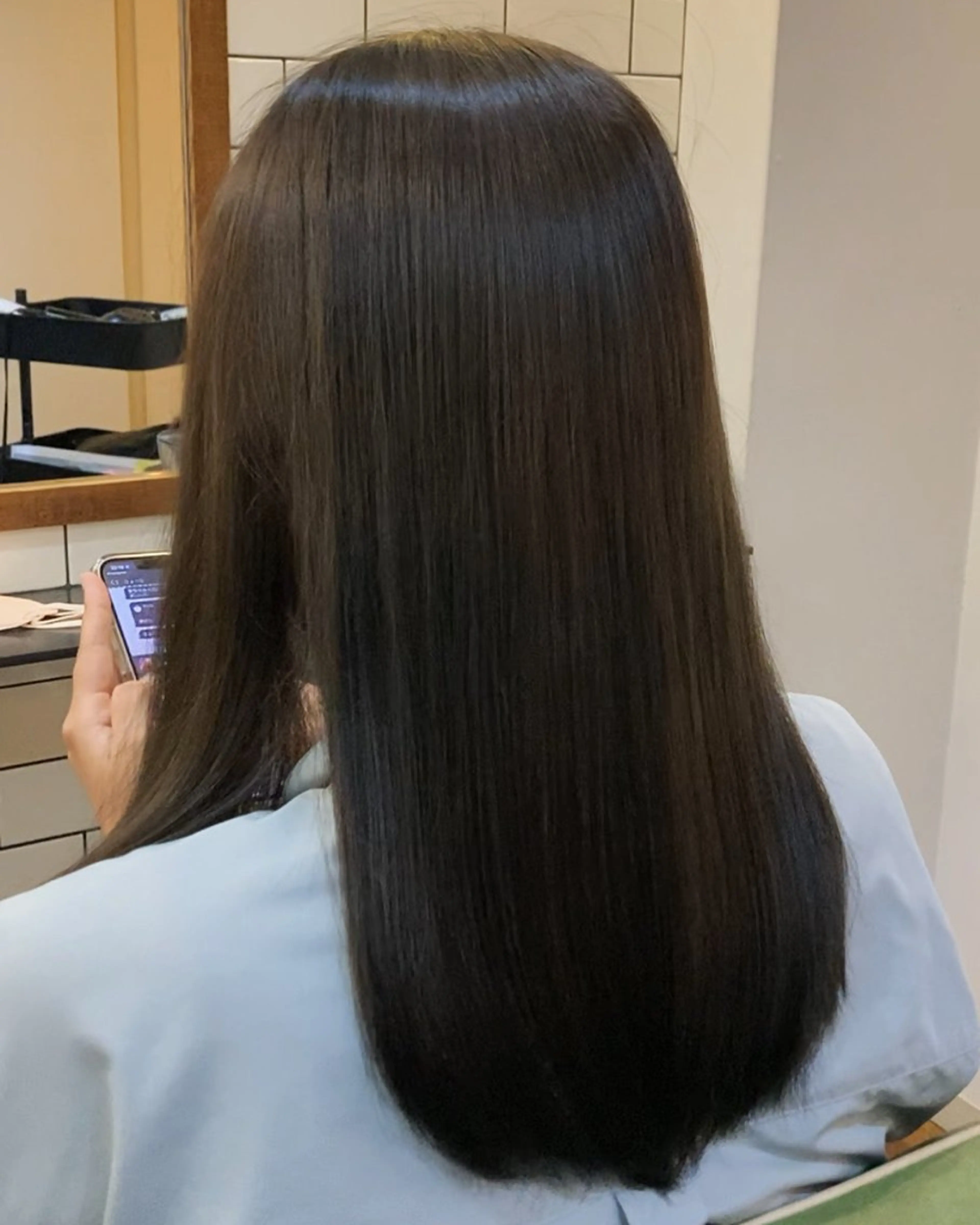 ミディアム カラー ブリーチ ブラウンカラー ブリーチなしカラー オリーブブラウン ヘアカラー トリートメント ヘアセット ショートウルフ💚 レイヤー/井上翔のヘアスタイル