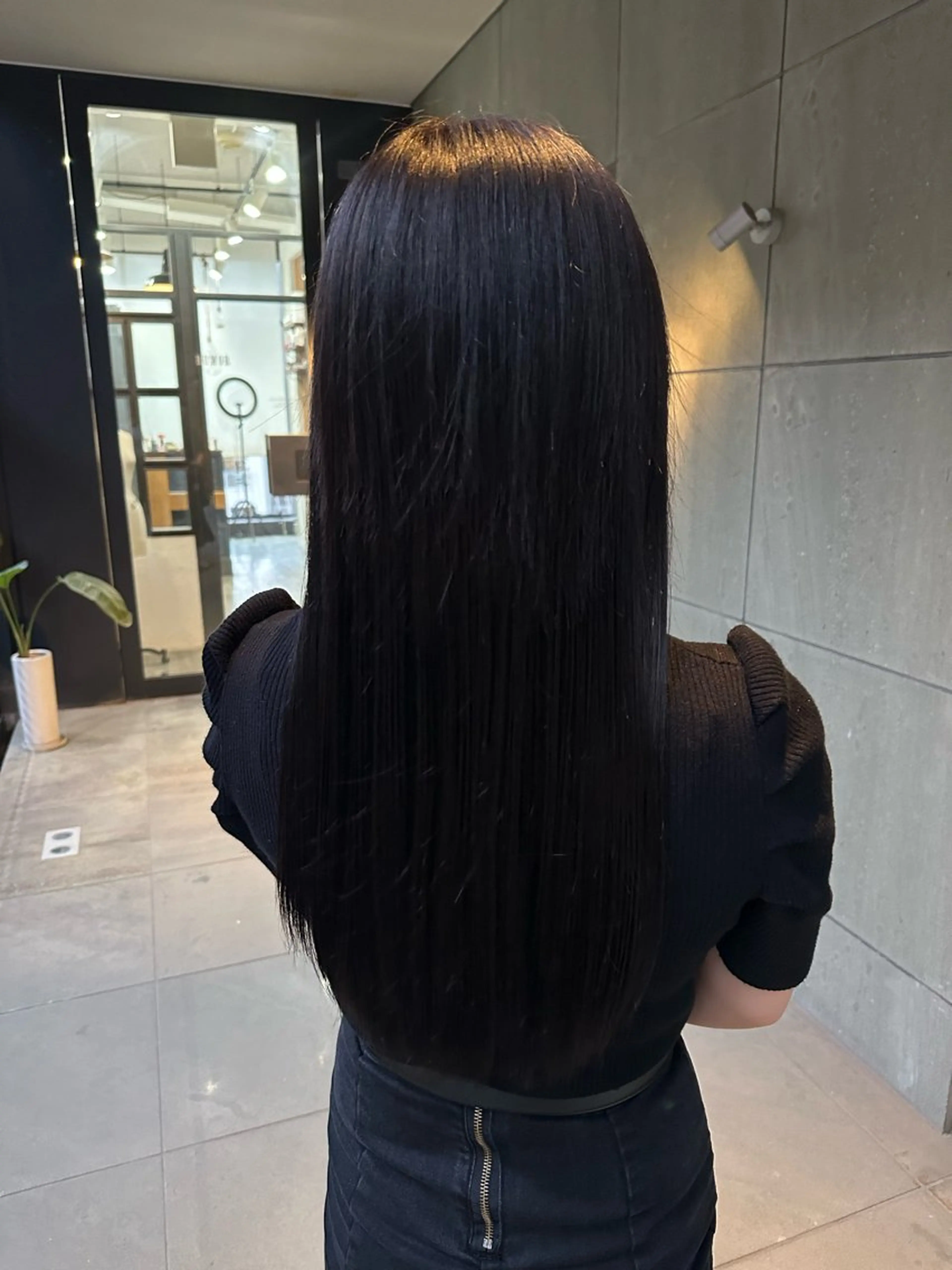 ロング 大内 志穂のヘアスタイル