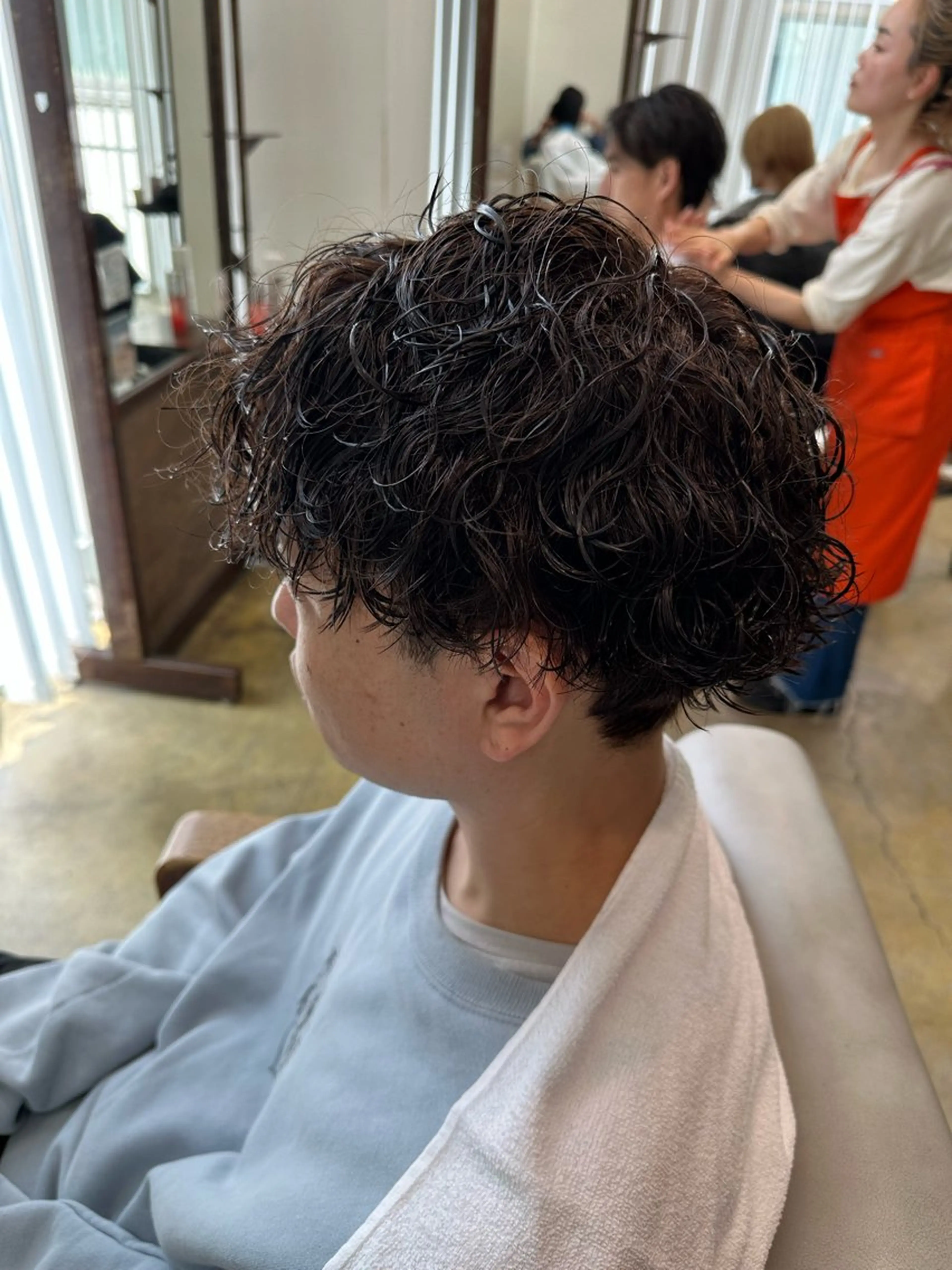 メンズ メンズパーマ 波巻きパーマ 酒徳 唯斗のヘアスタイル