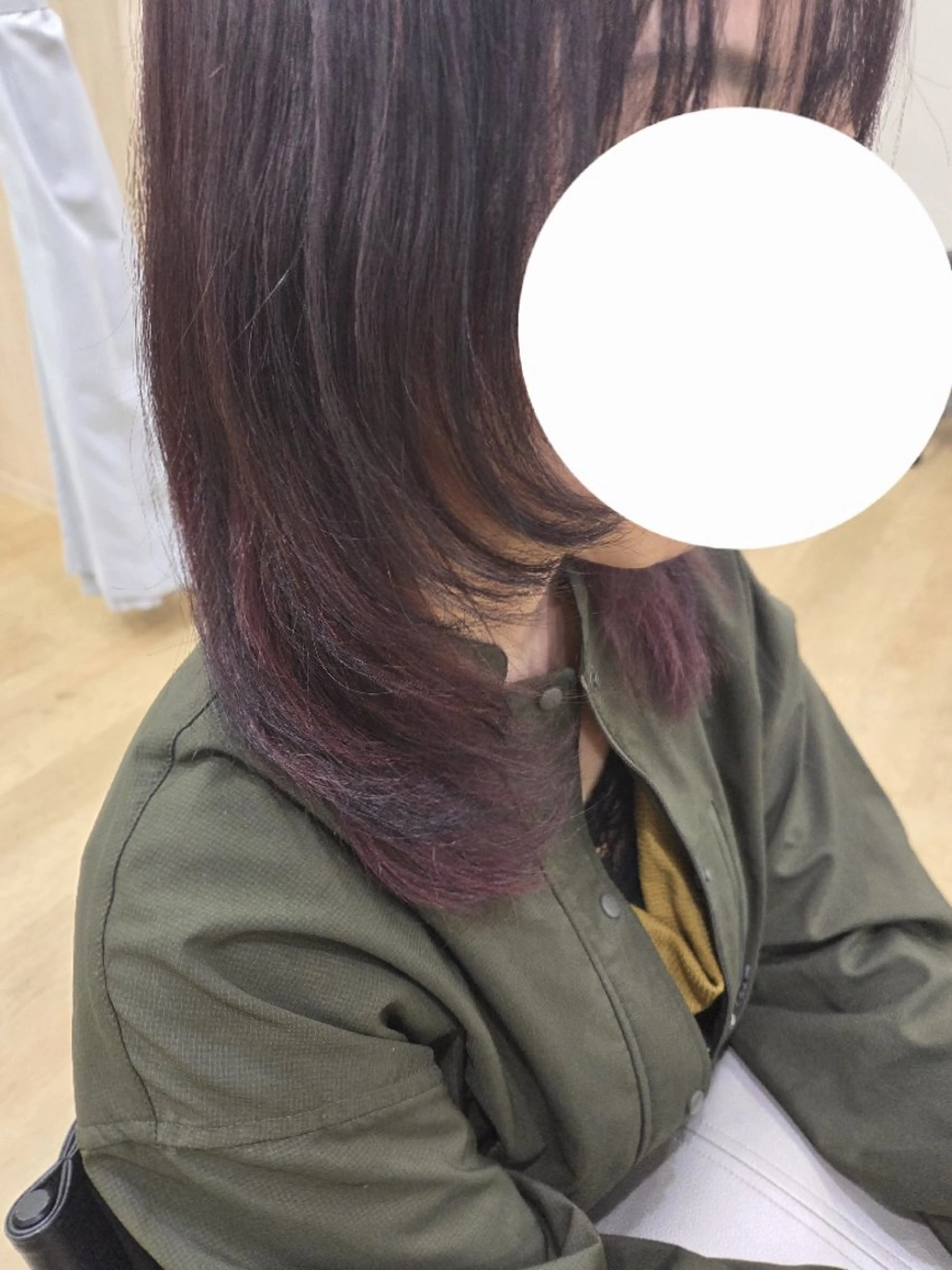 ミディアム レイヤーカット カット ヘアカラー 新木 美優のヘアスタイル