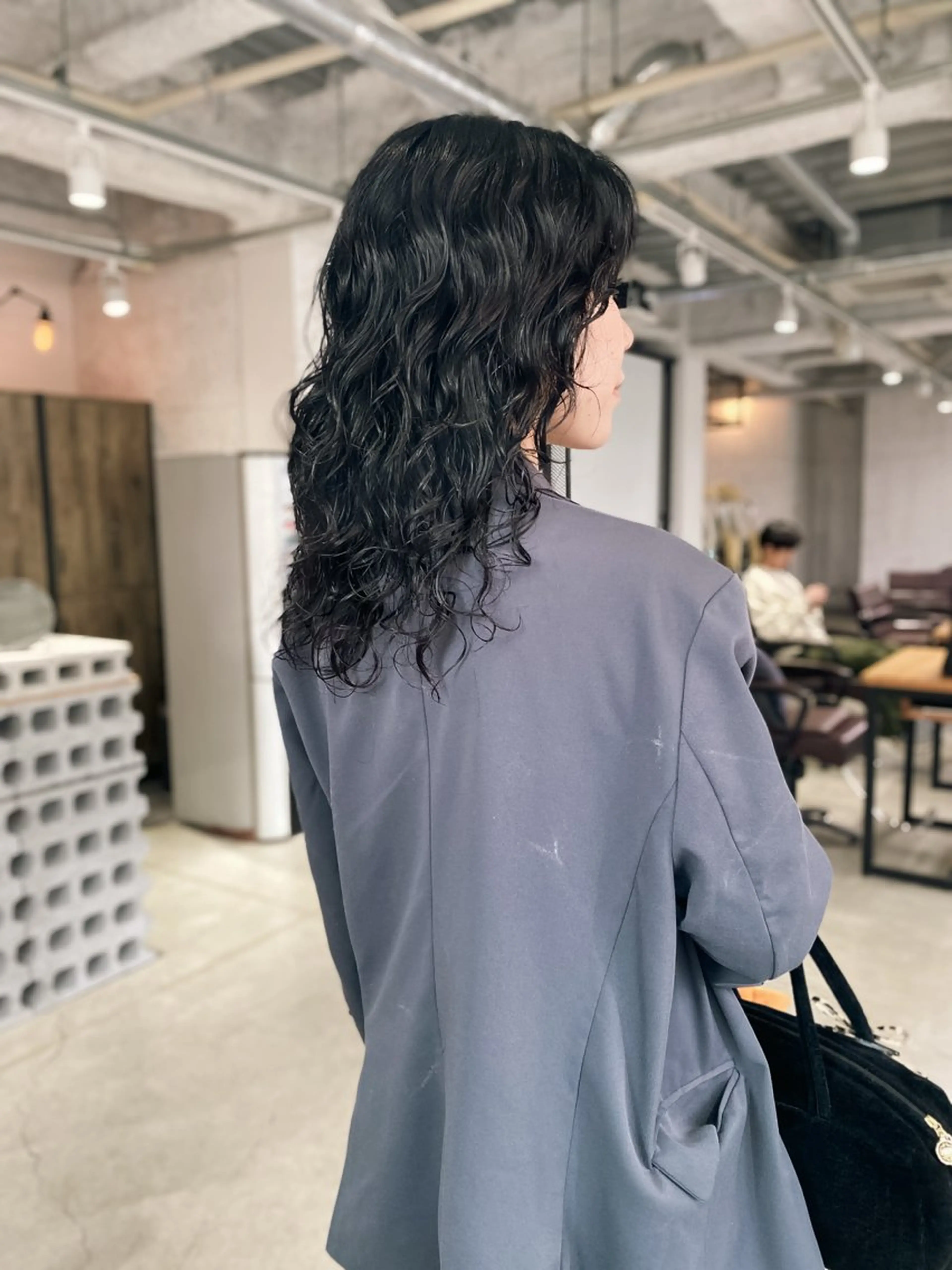 セミロング パーマ steed tokyo所属・KOOKI スティードトーキョーのヘアスタイル