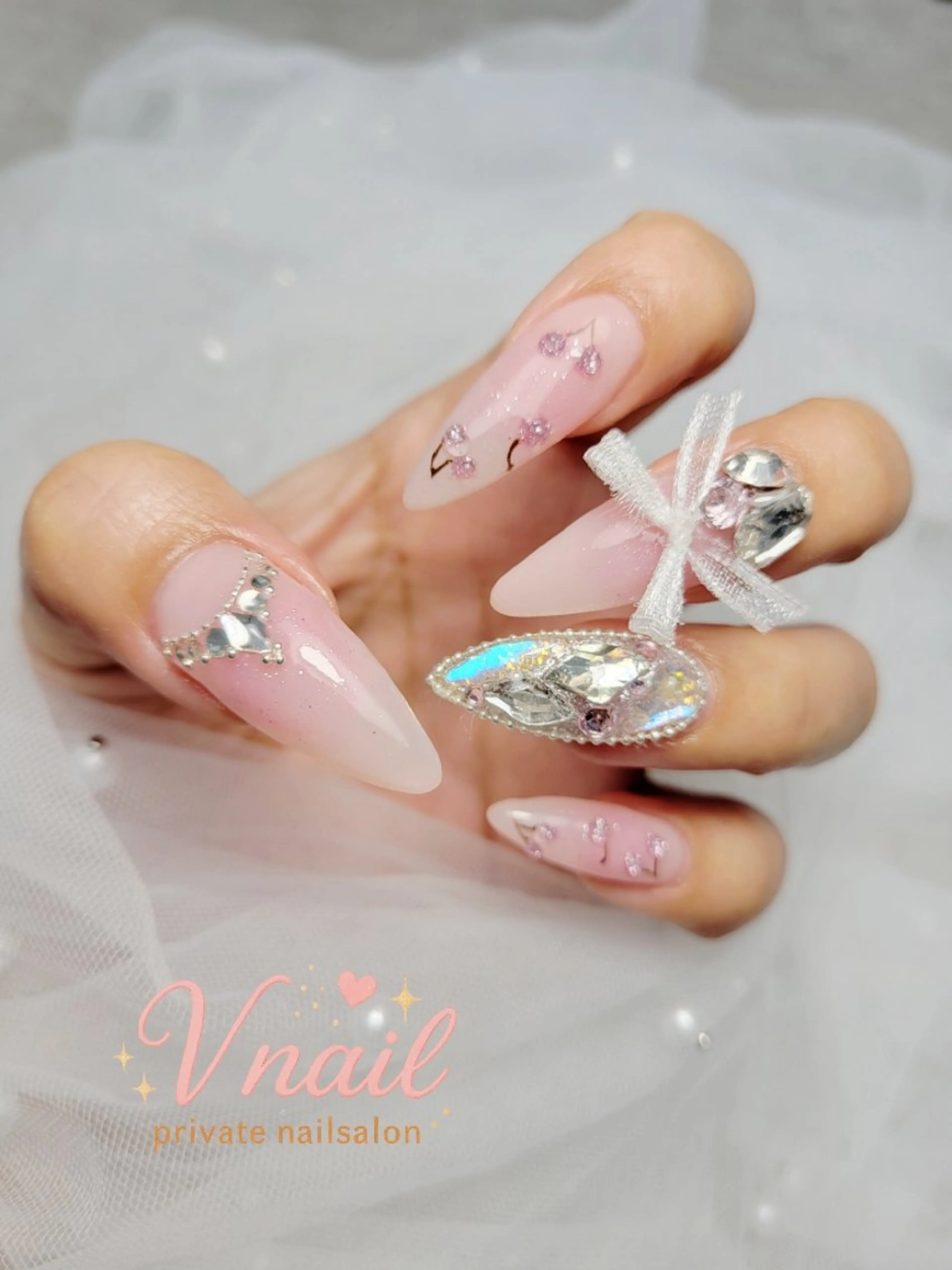 ネイル V. nailのネイルデザイン
