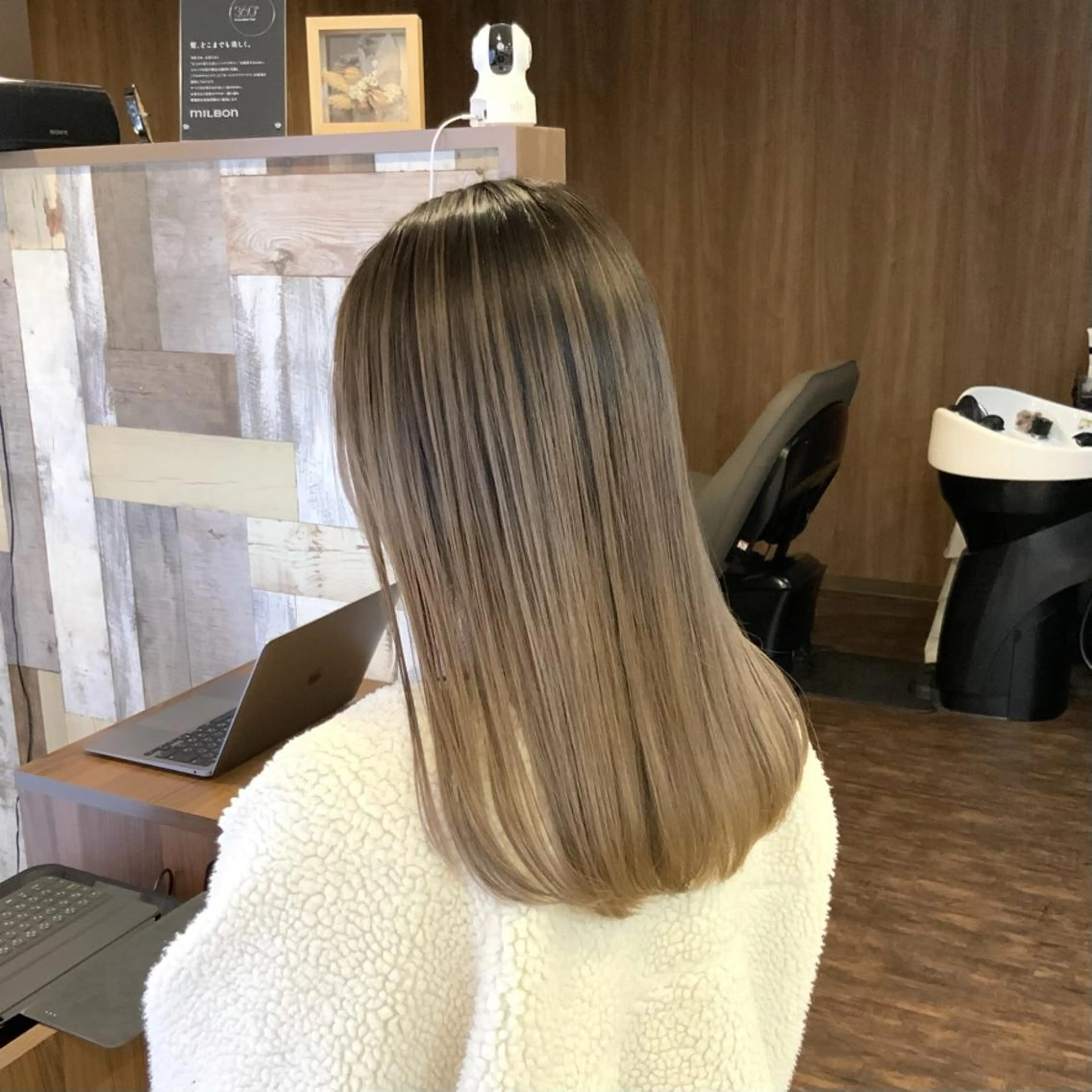 セミロング レイヤーカット 🍀favori🍀 kanekoのヘアスタイル