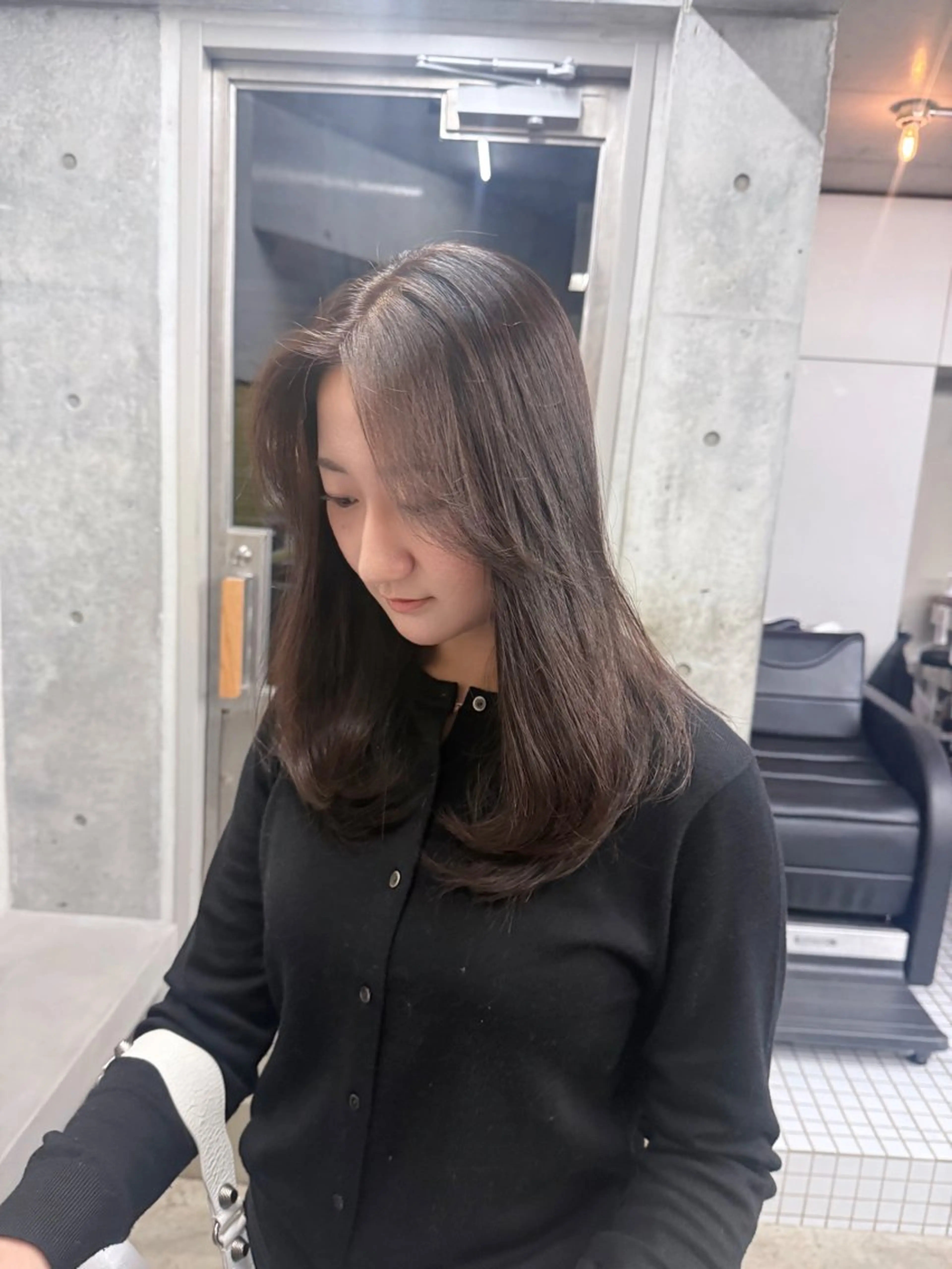 ロング カラー ロングレイヤー アッシュ ベージュカラー ブリーチ 透明感カラー カット ヘアカラー トリートメント 誰よりも丁寧なカット 🍀小林輝のヘアスタイル