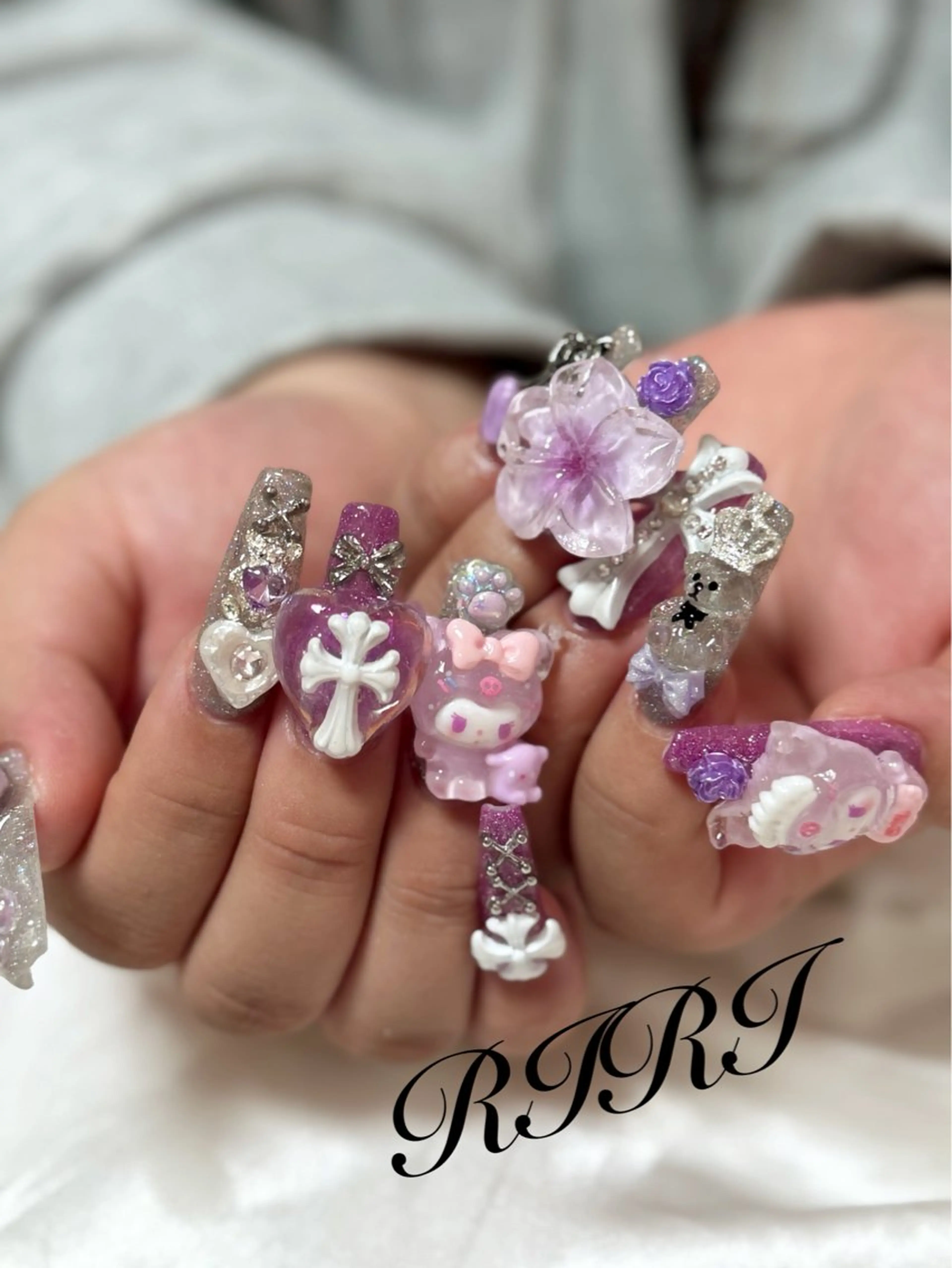 ネイル ジェルネイル ロングネイル パープル スカルプネイル シンプルネイル ハンドネイル riri オーナーのネイルデザイン