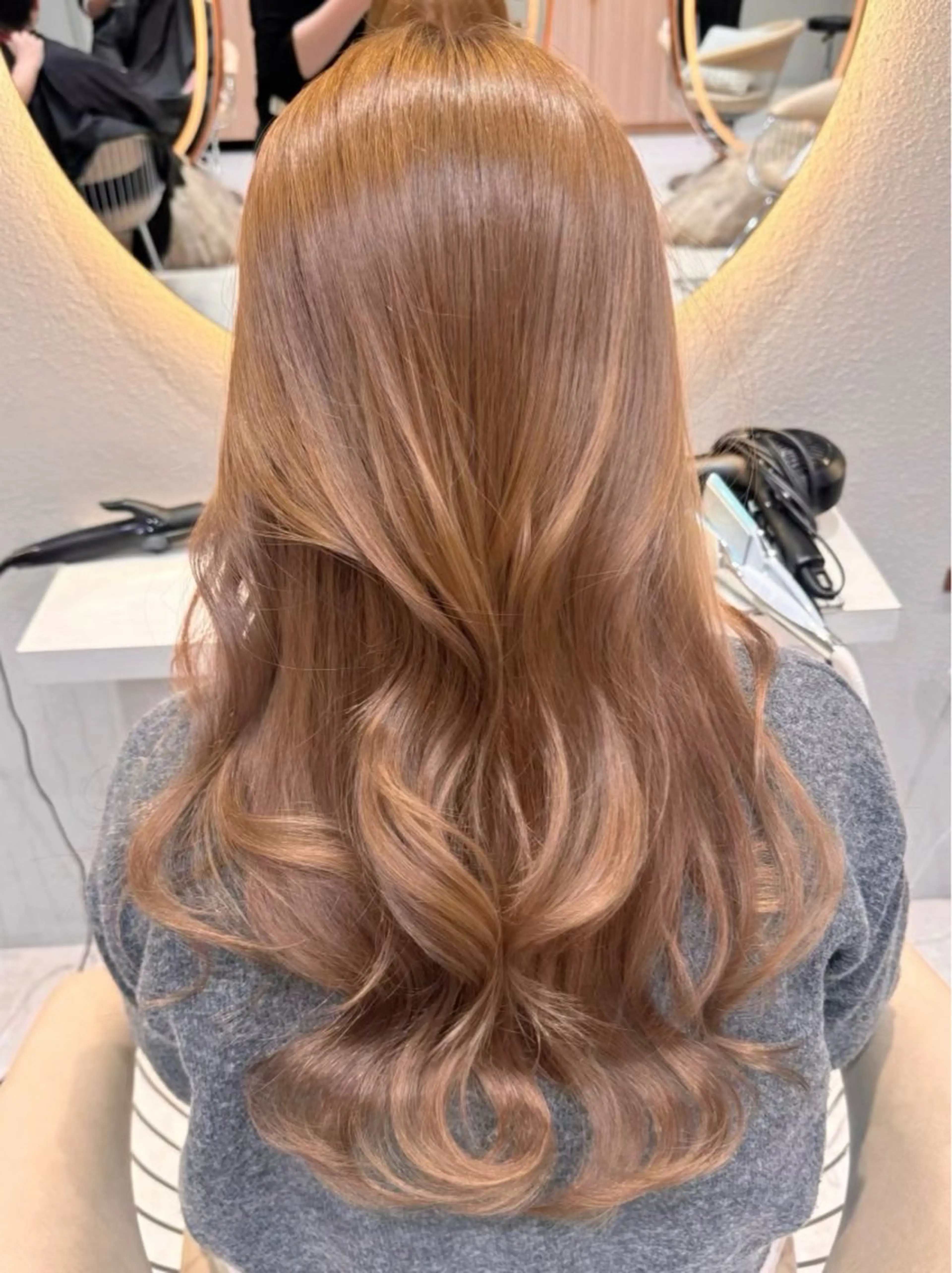 カラー ヘアカラー トリートメント ❤️ブリーチなし💚 ダブルカラー平野実花のヘアスタイル