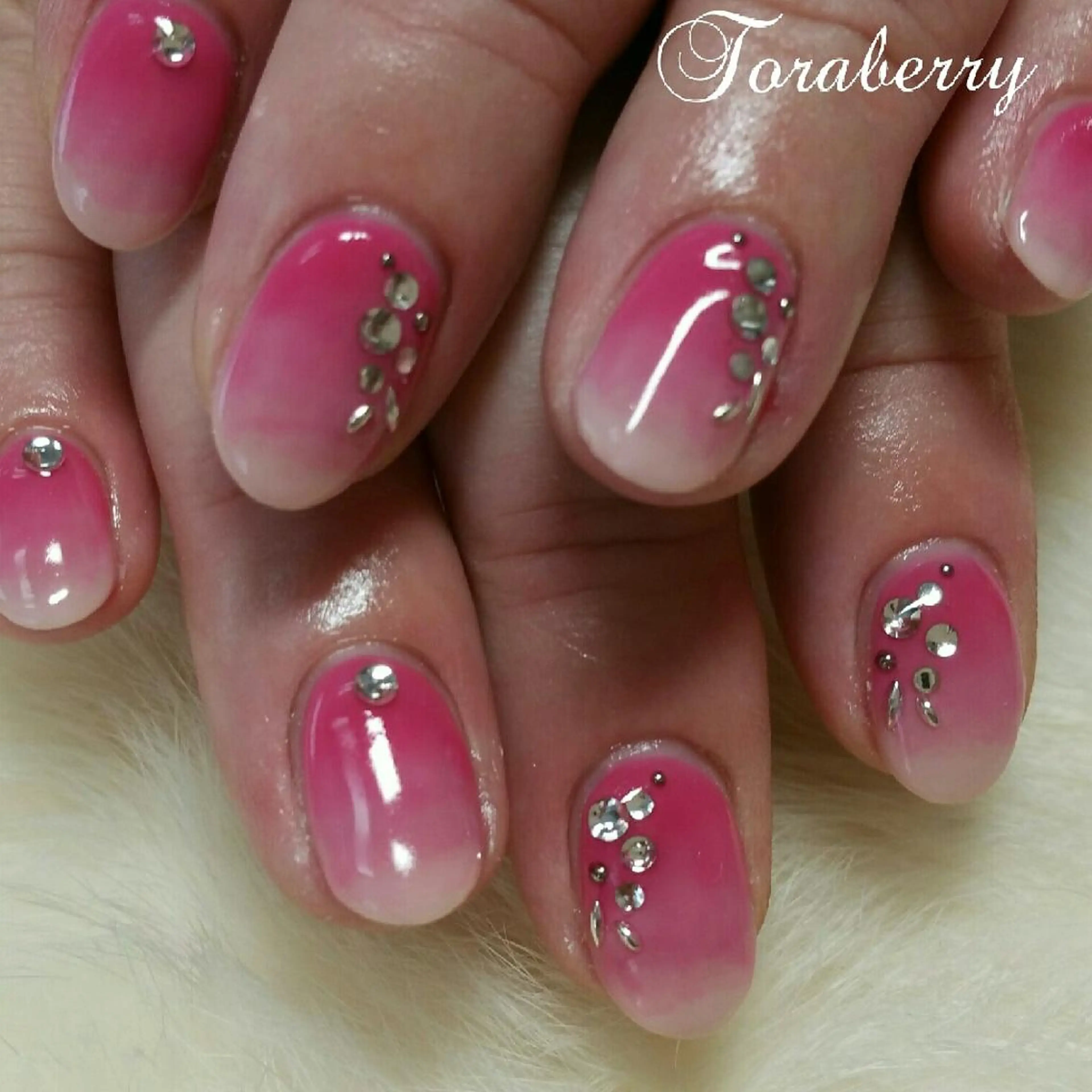 ネイル グラデーション ハンドネイル ネイリスト なつみのネイルデザイン