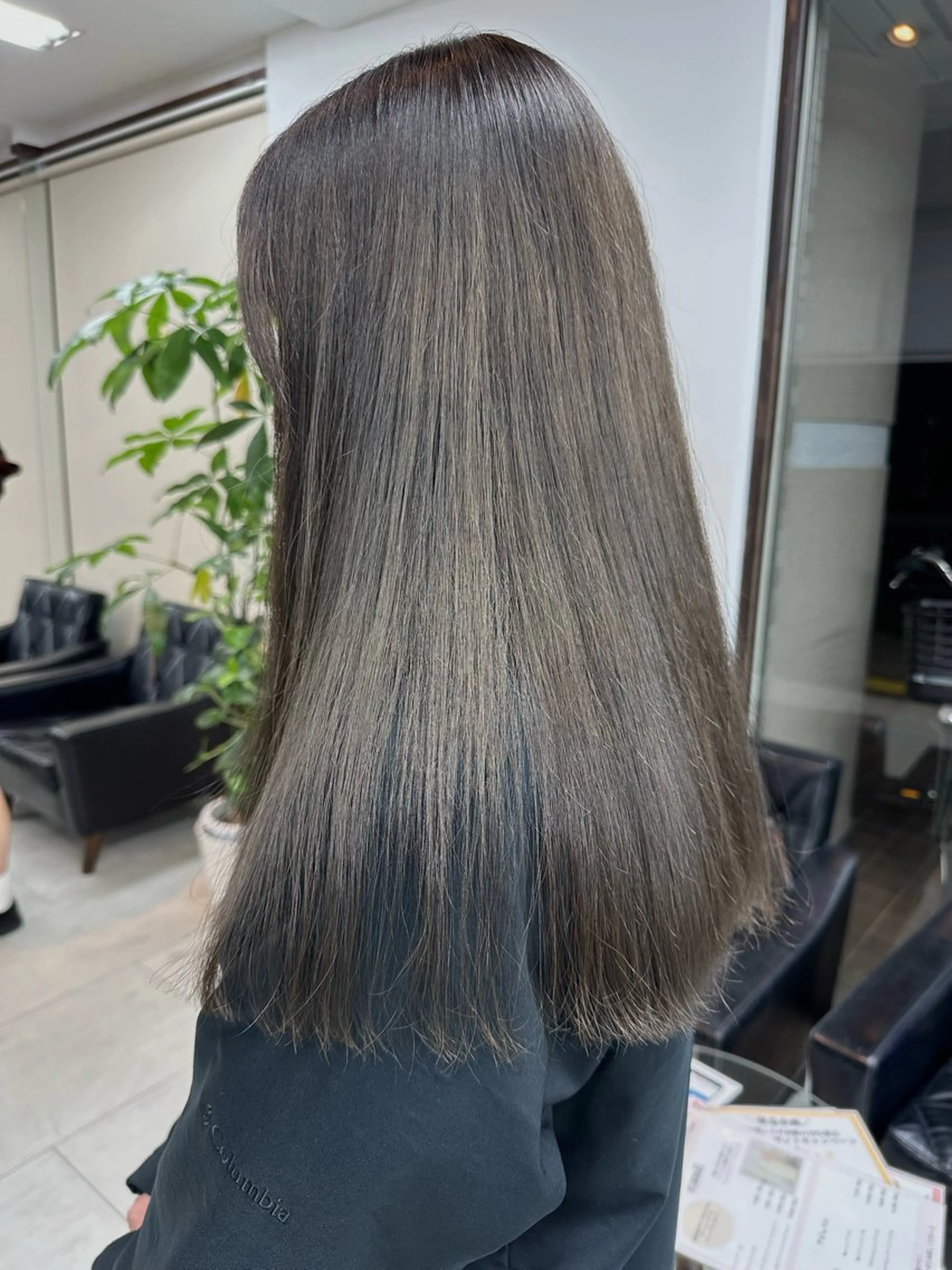 ロング ヘアカラー 透明感カラー/暖色 木村 実来のヘアスタイル