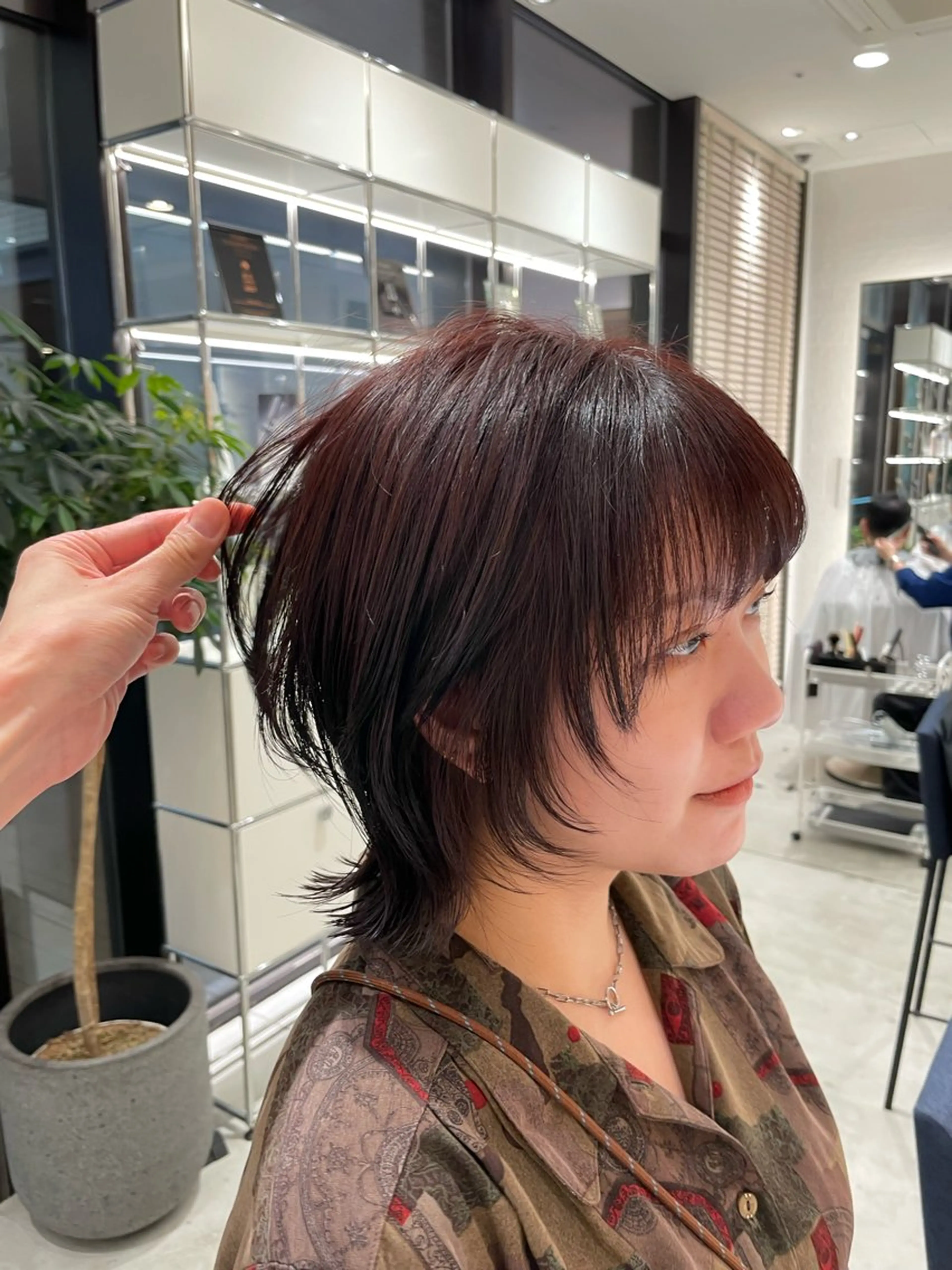 ミディアム オレンジブラウン 髪質改善 トリートメント ウルフカット 髪質改善＆美髪矯正 専門美容師:植原瑞樹のヘアスタイル