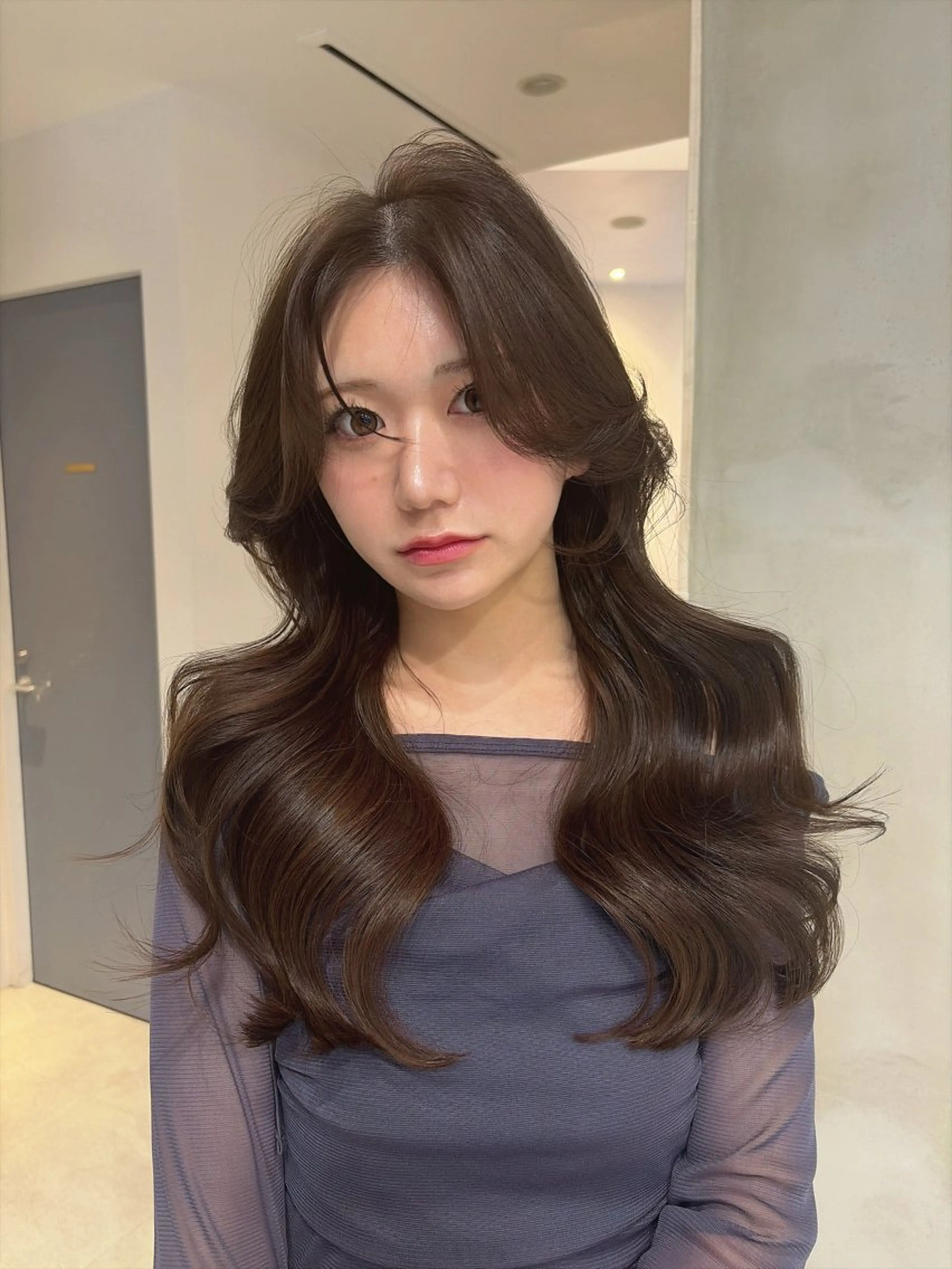 ロング カット ヘアカラー トリートメント 海野翔吾🇨🇳 ワンホンレイヤーのヘアスタイル