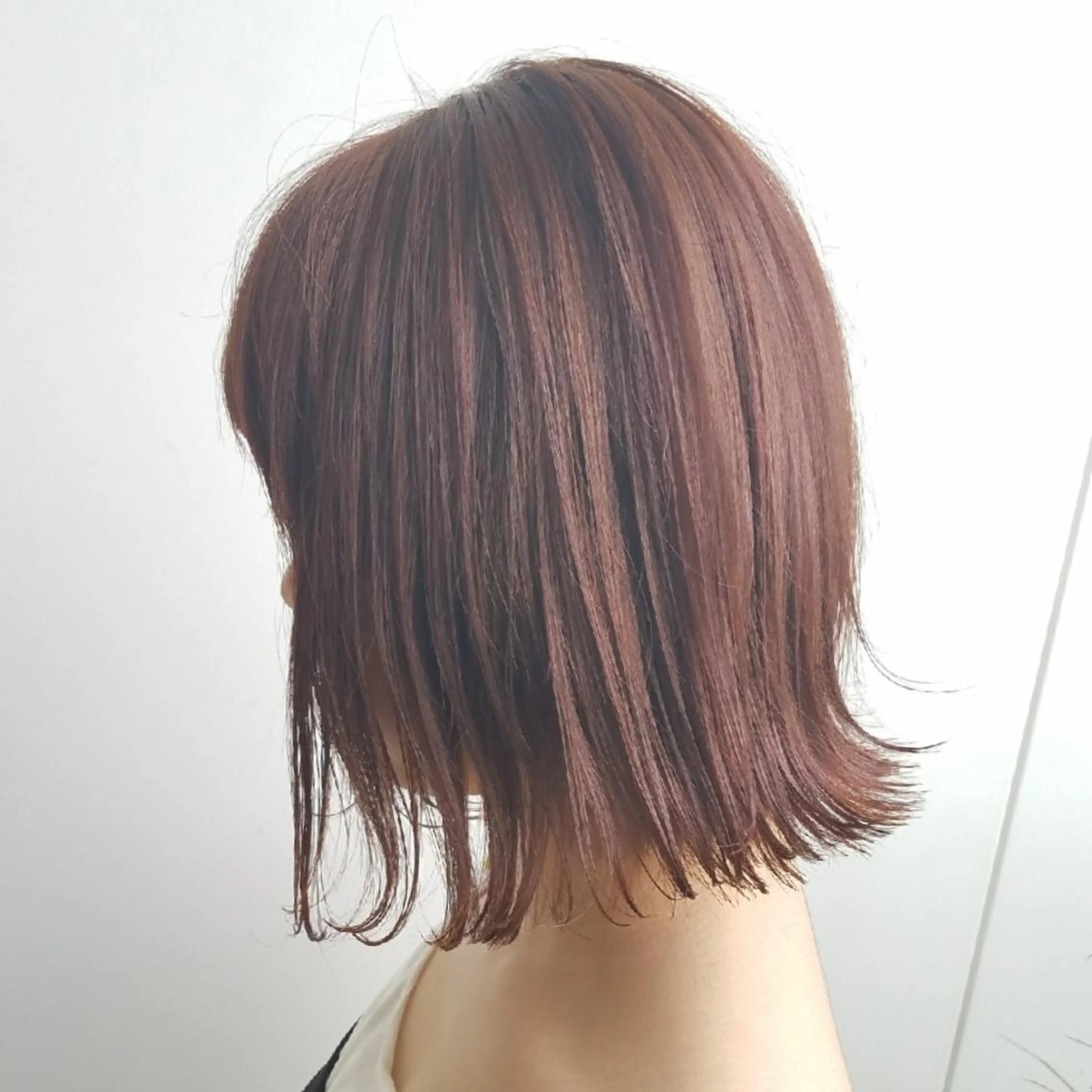 カラー ミディアム パーマ ネイル ピンクカラー ピンク iplus まつげ、眉毛、耳つぼのマツエク・マツパデザイン