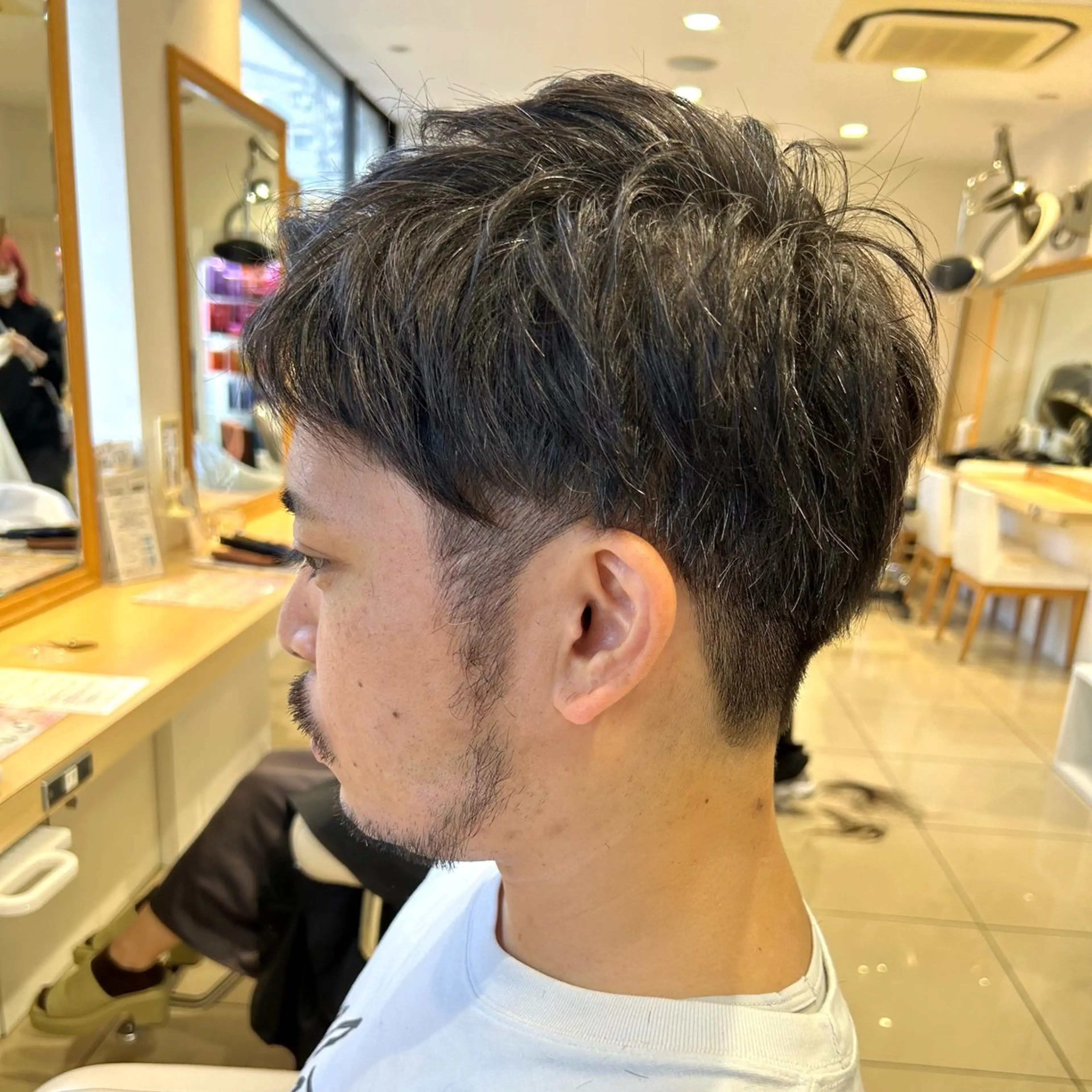 ショート メンズ カット 大谷 優馬のヘアスタイル