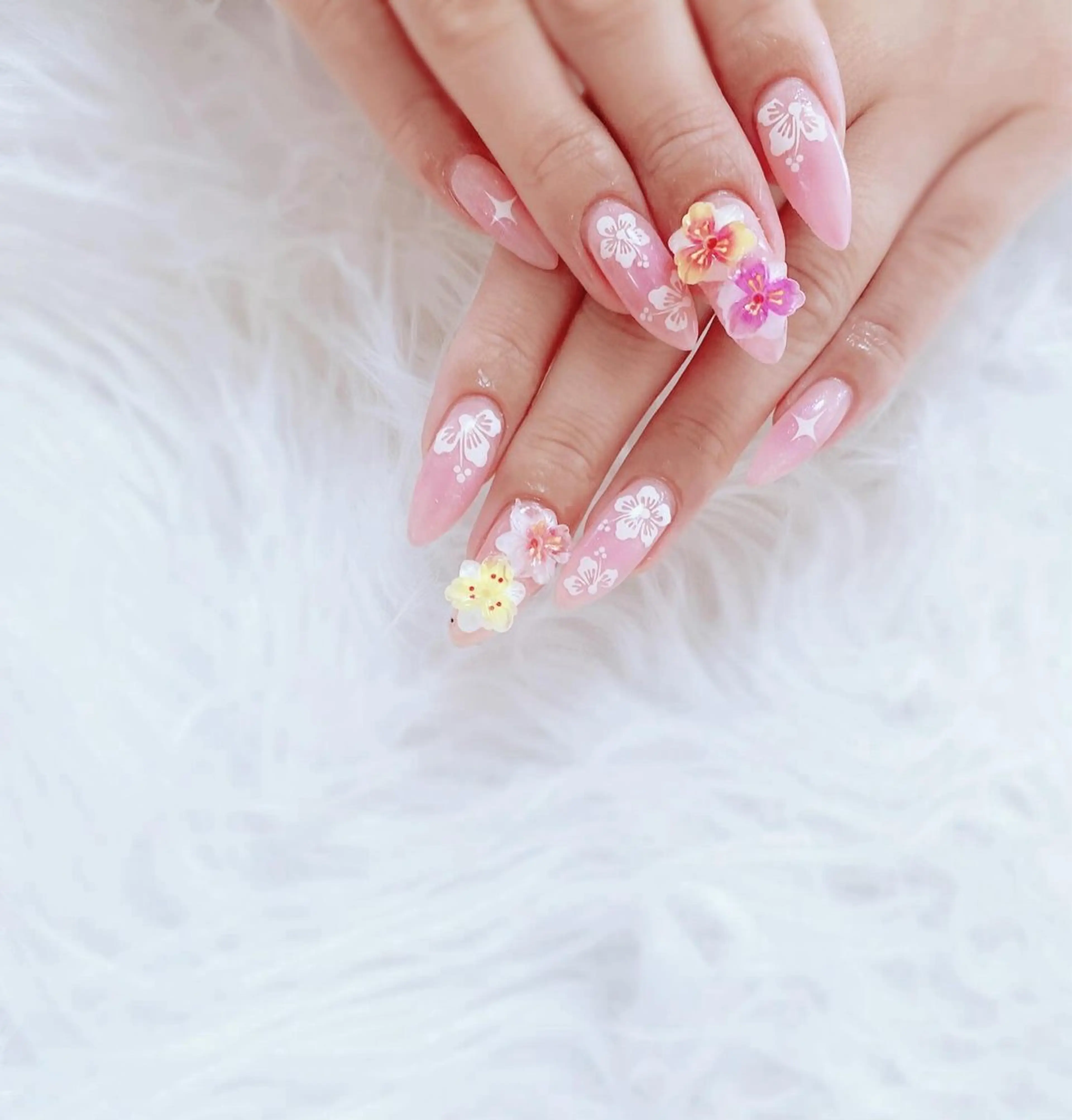 ネイル ESPOIR Ｎのネイルデザイン