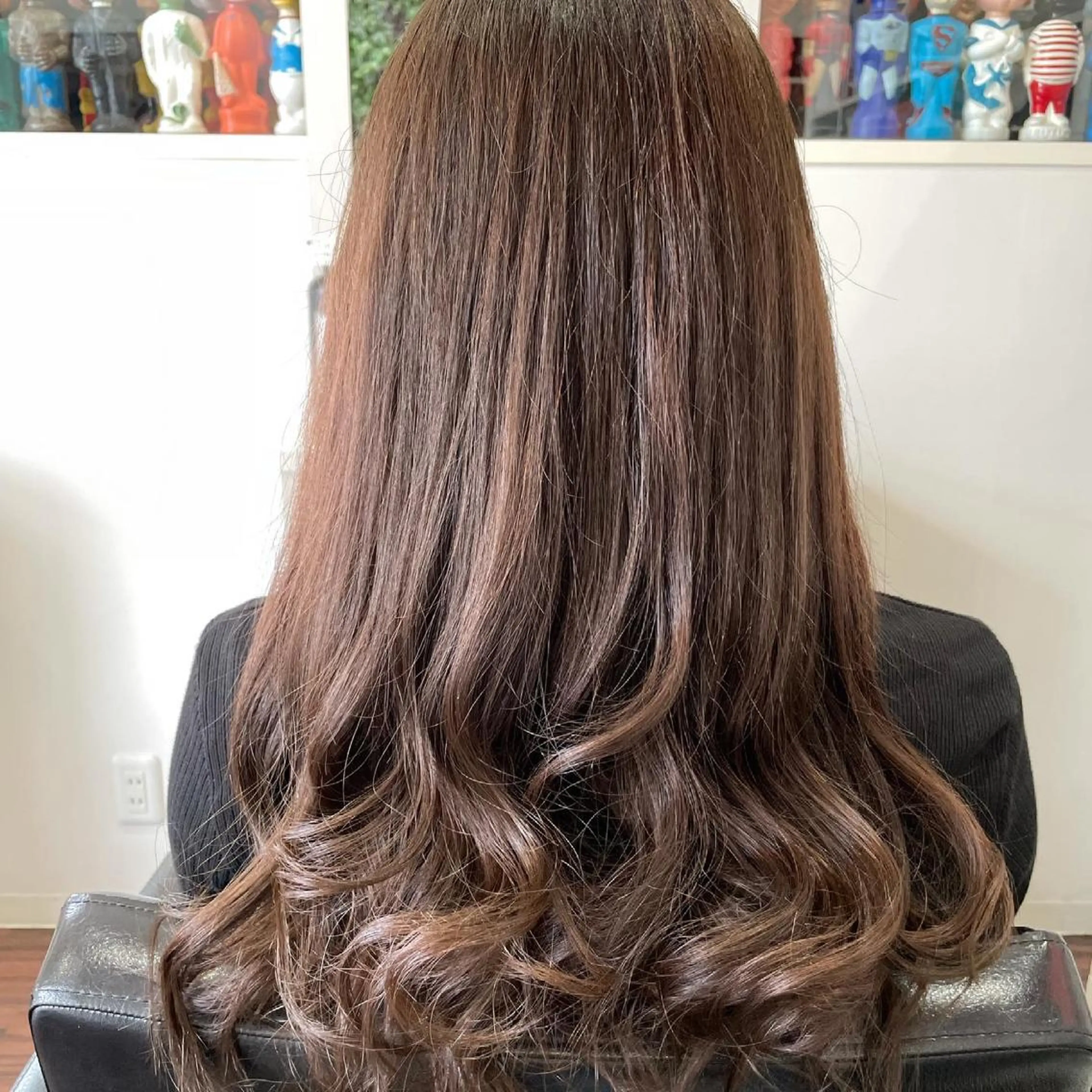 ロング カット ヘアカラー パーマ トリートメント SHINYA シンヤヘアーズのヘアスタイル