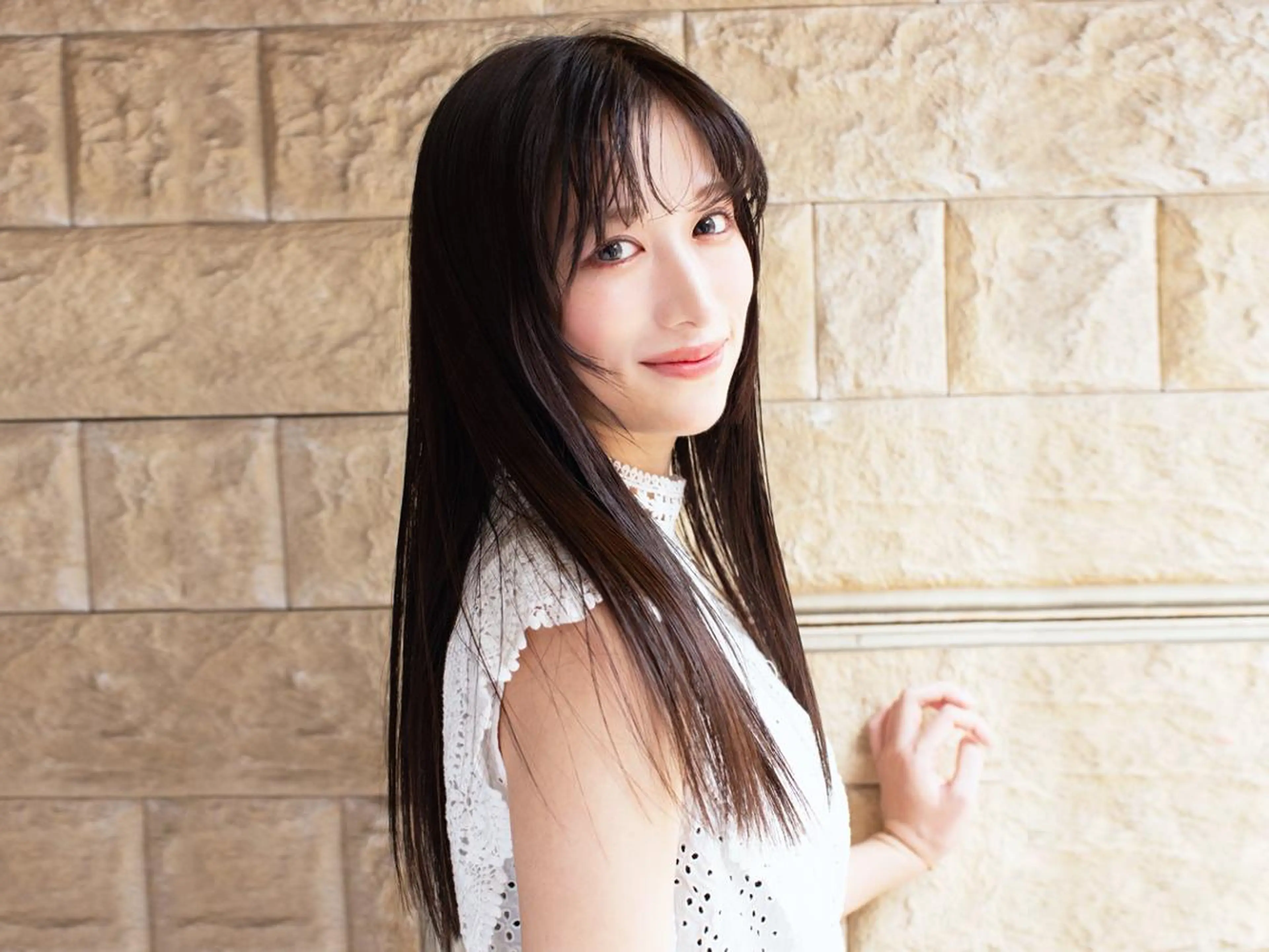 ロング ヘアアレンジ パーマ カラー 谷 ひな乃のヘアスタイル