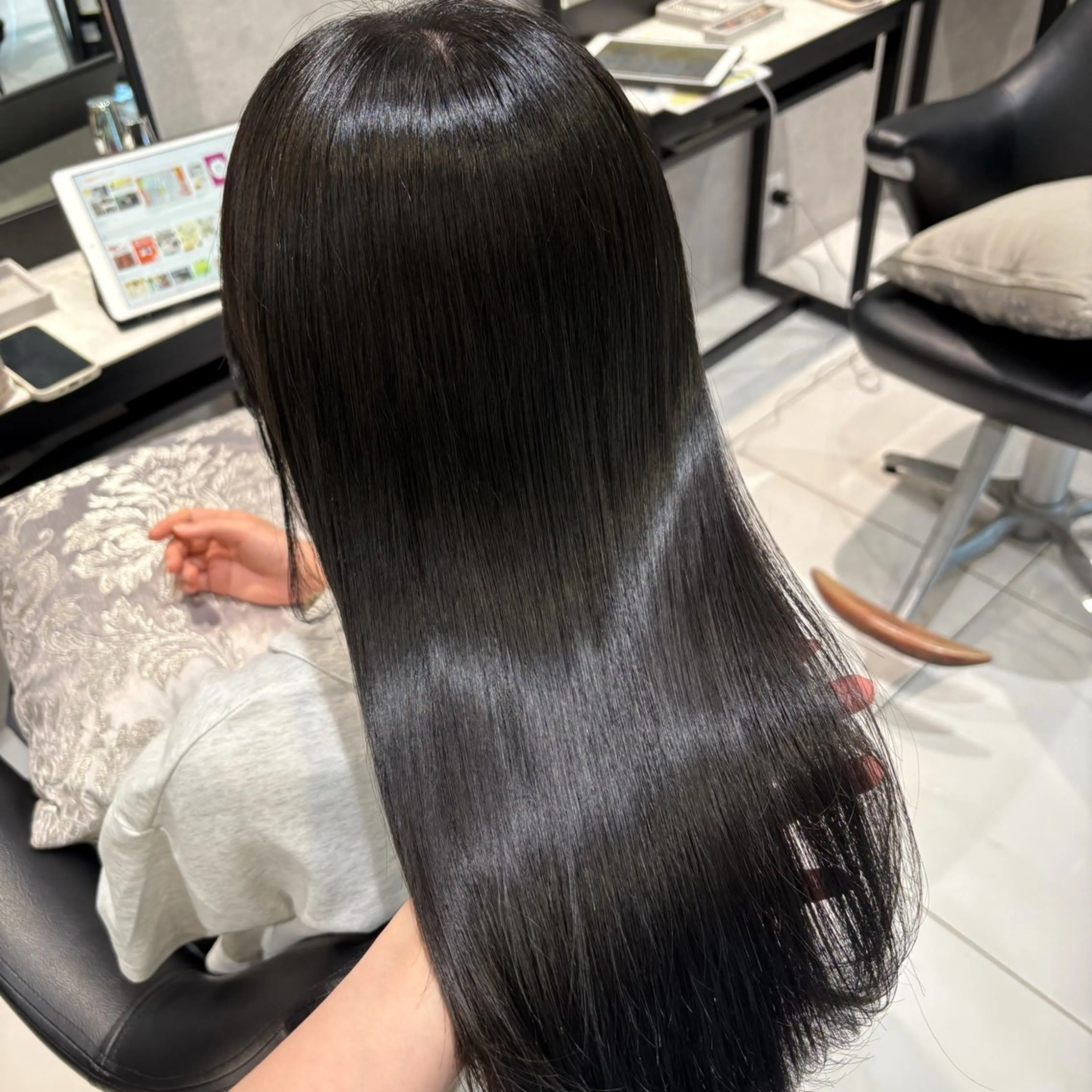 【ブリーチなしワンカラー🎨＋カット✂️】12時~⚠️静岡駅近くのサロンでの施術です(❌焼津ではありません)の写真