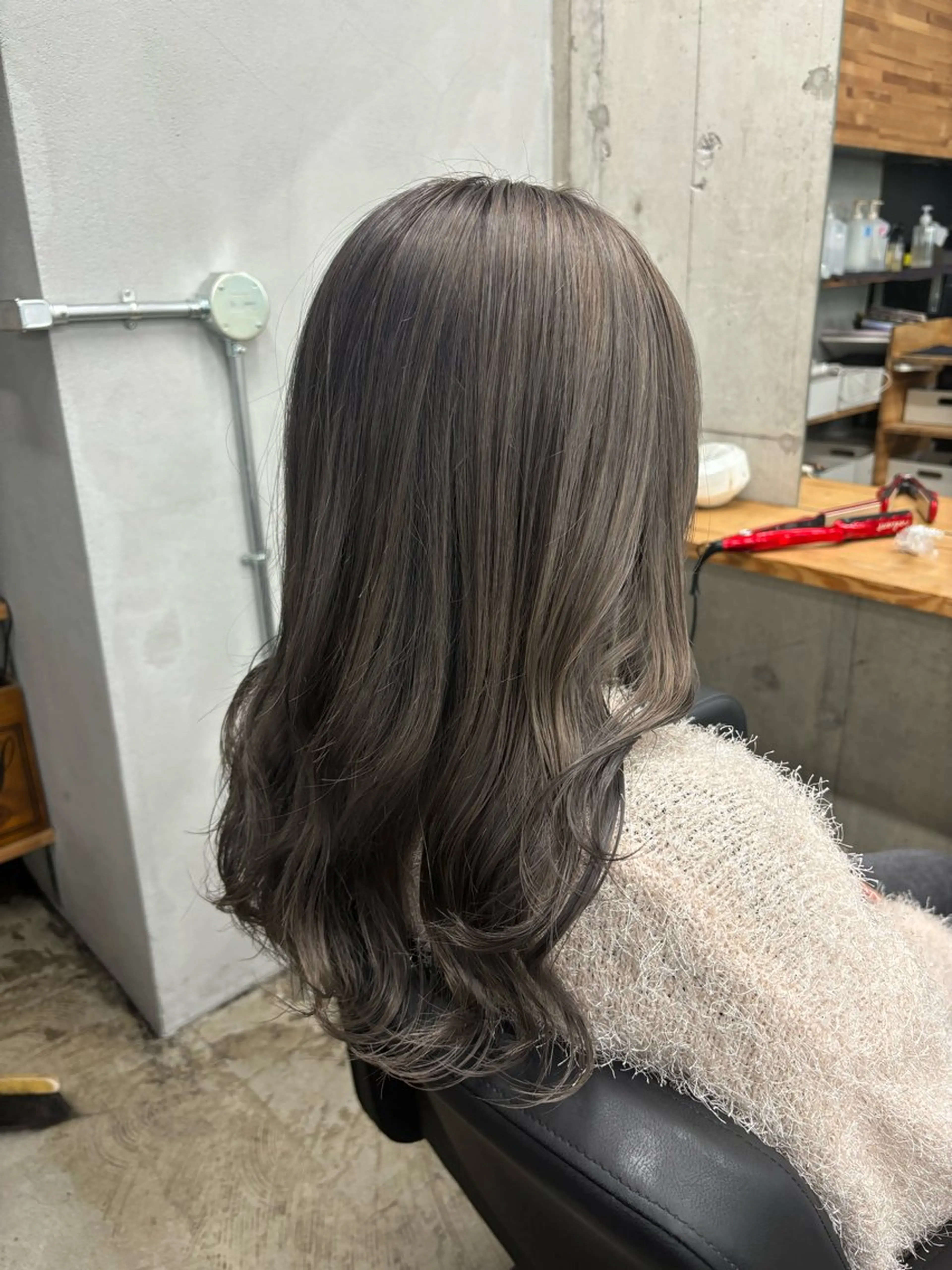 ミディアム カラー ヘアカラー mono / Manatoのヘアスタイル