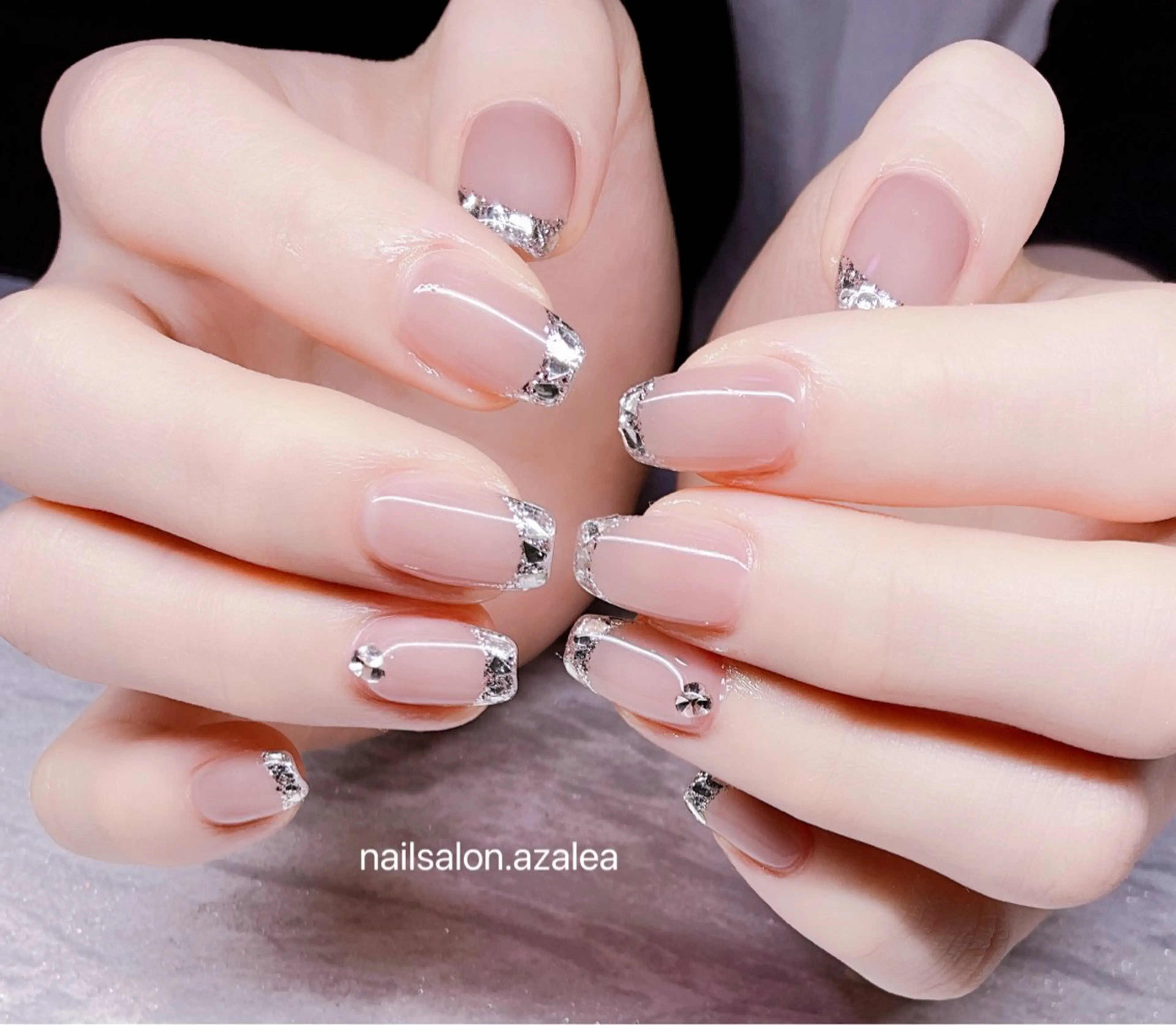 ネイル ハンドネイル R inのネイルデザイン