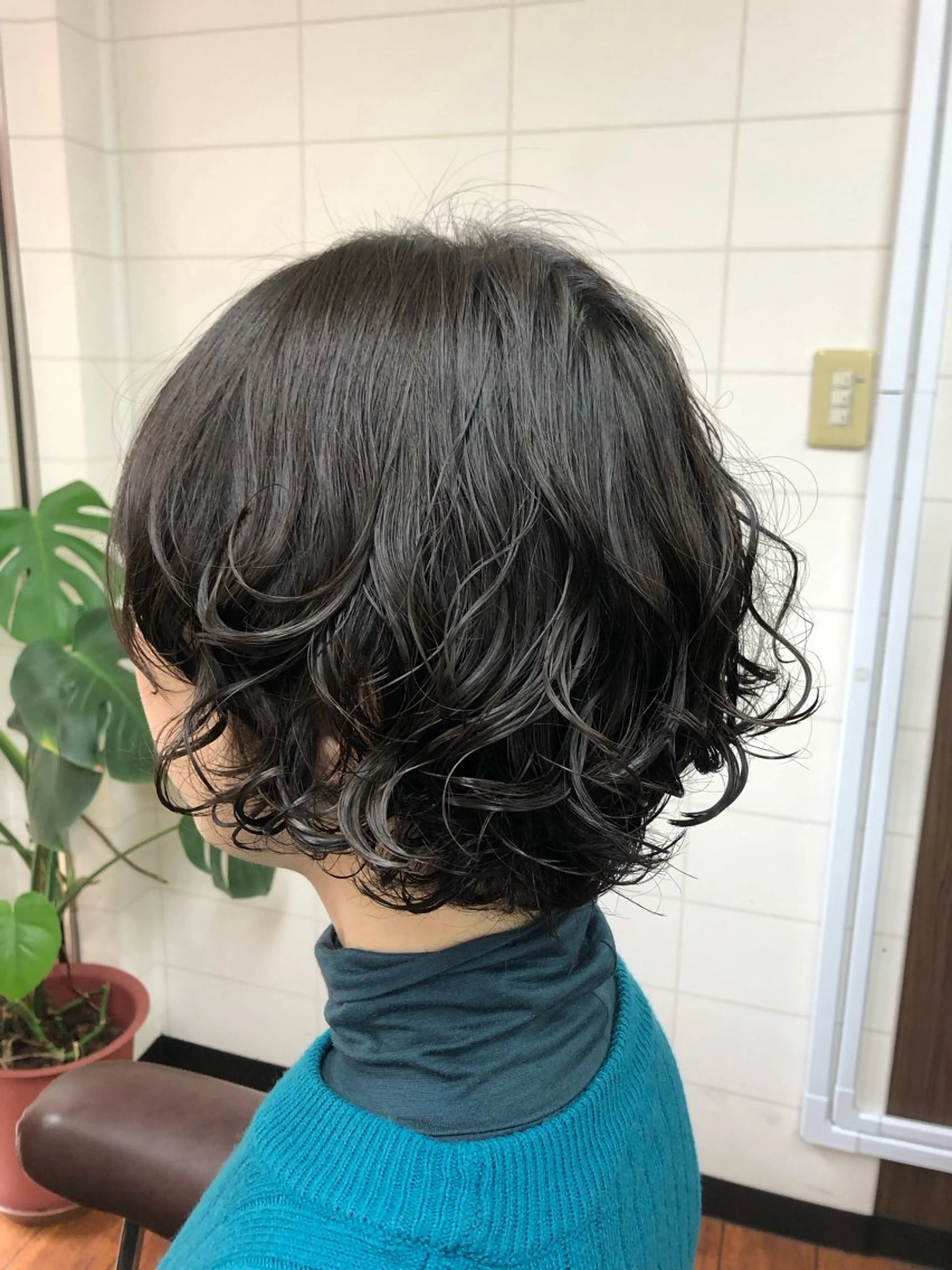 ショート パーマ ATELIER presents一橋学園所属・キセ ワカナのヘアスタイル