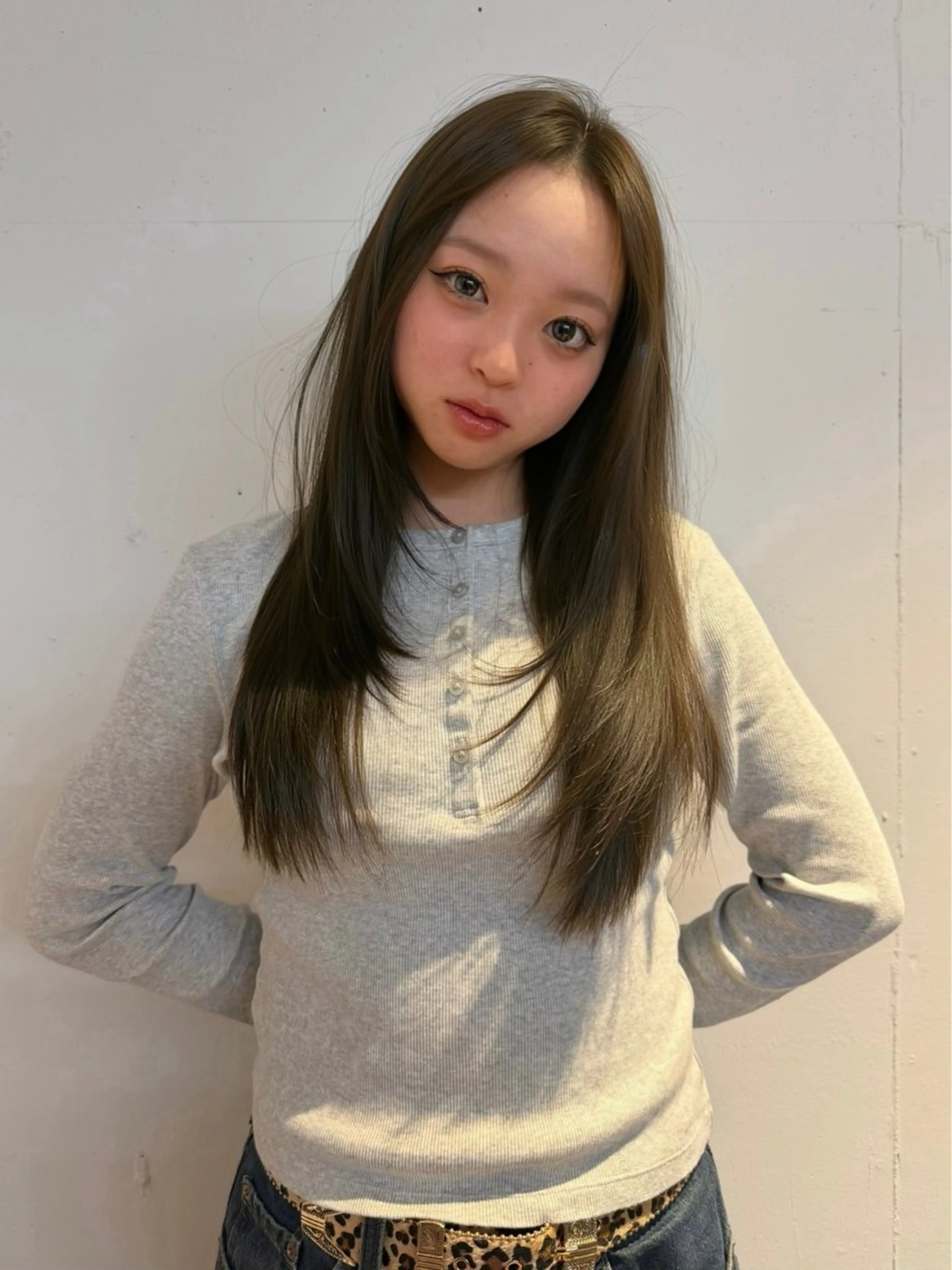 one color (胸下) long 🥣🎵の写真