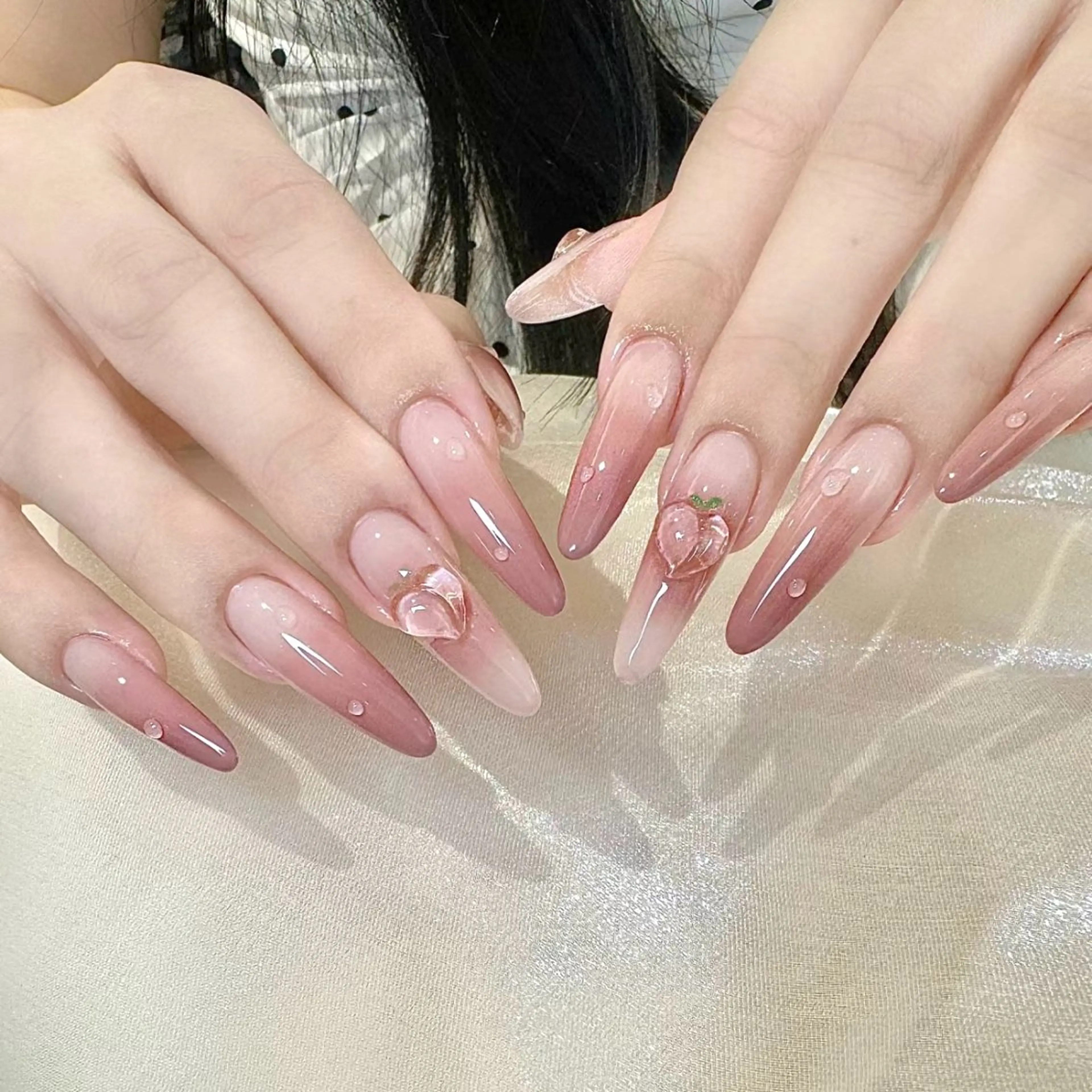 ネイル ハンドネイル 🎀erika 長さだし💗モチ最高のネイルデザイン