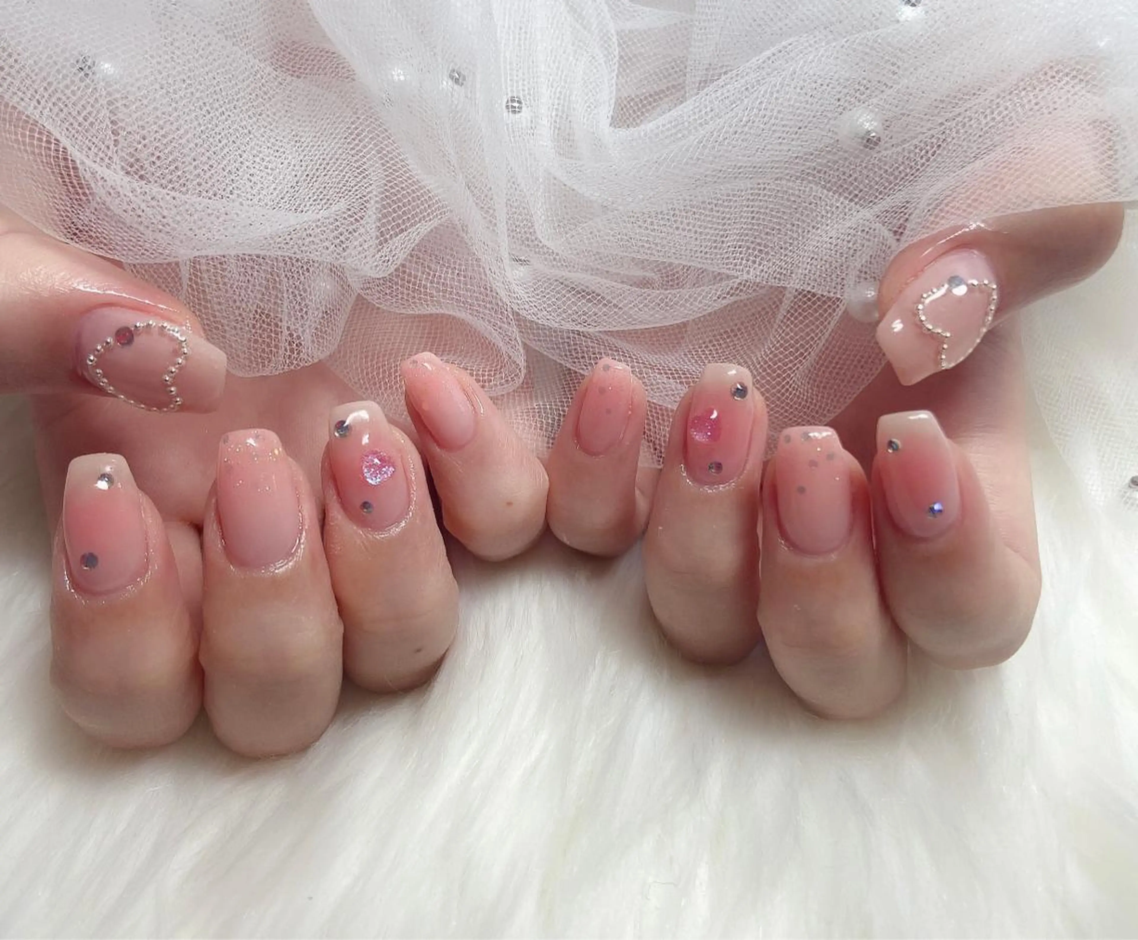 ネイル ハンドネイル ＆ME アンドミーのネイルデザイン