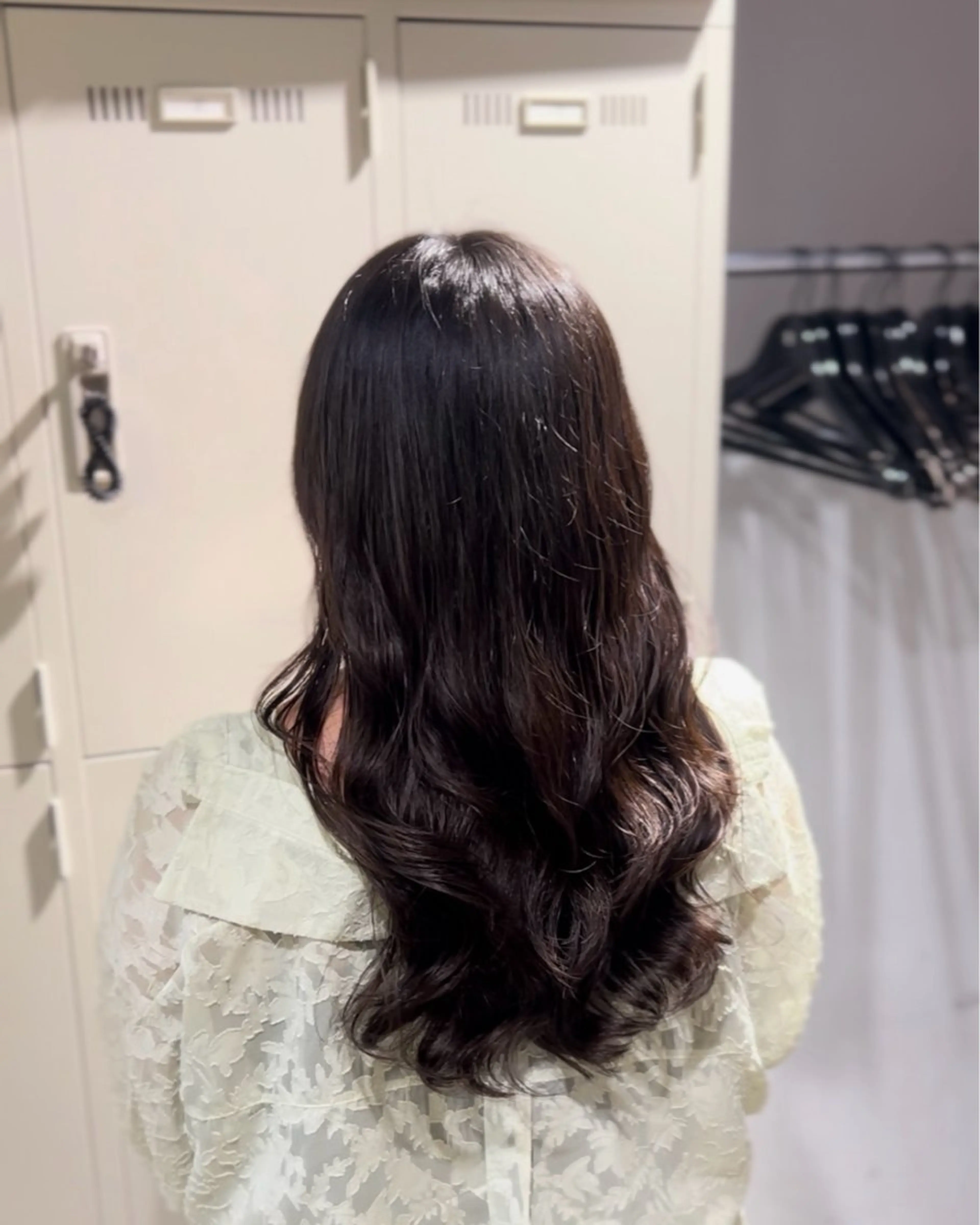 ロング カラー パーマ ヘアアレンジ メンズ キッズ カット パーマ トリートメント 🦋韓国レイヤー/ 透明感グレージュ🦋のヘアスタイル