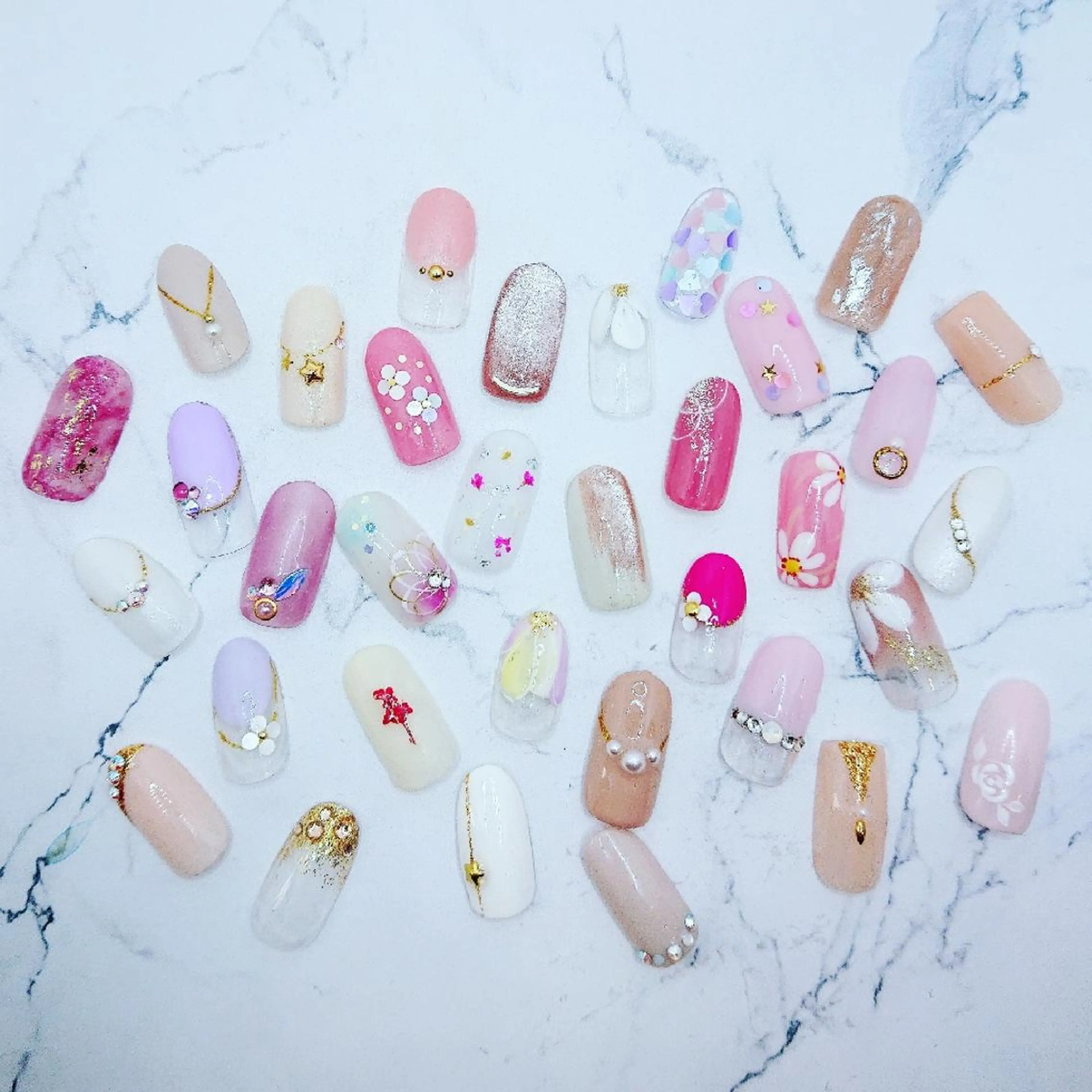 ネイル みー shakushiroのネイルデザイン