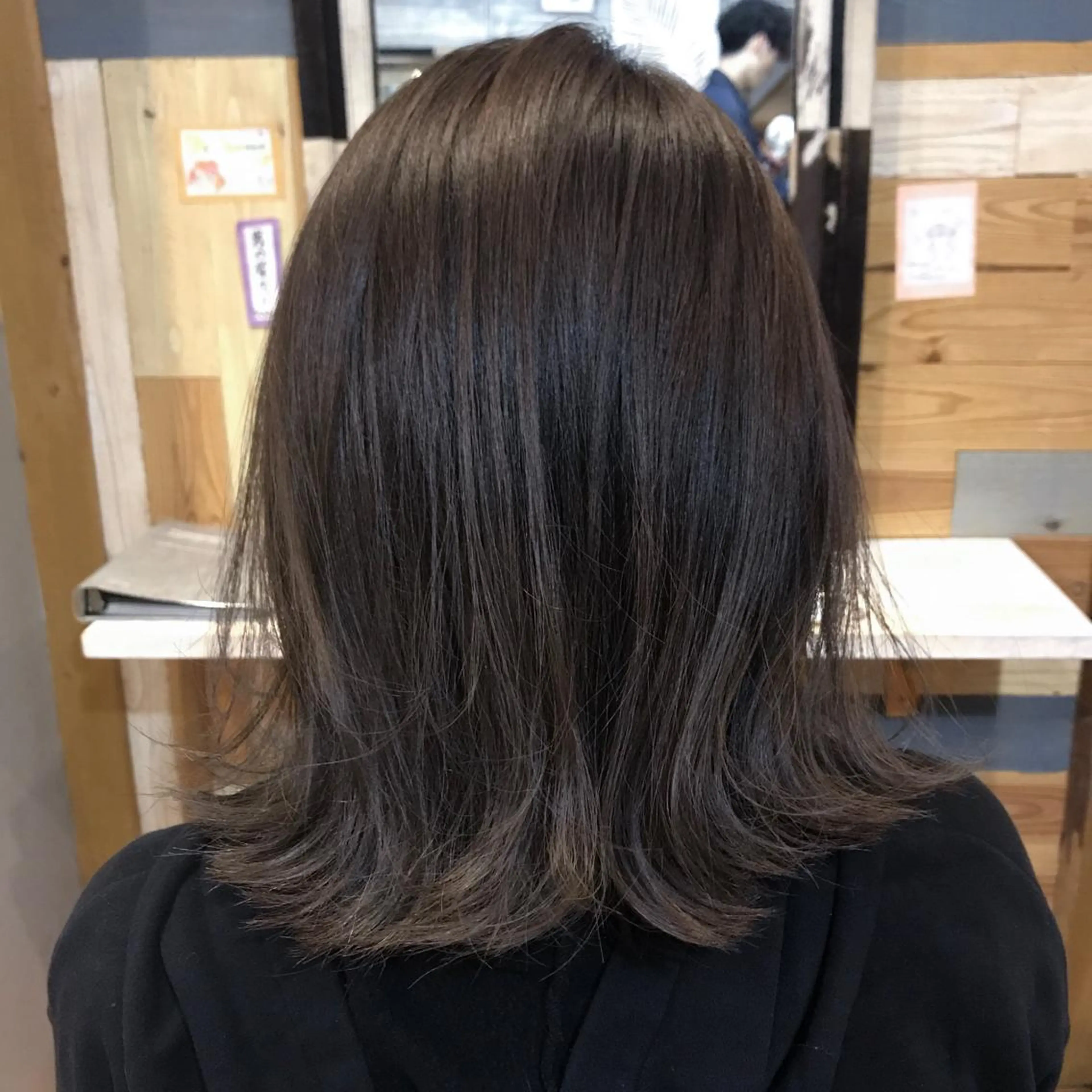 ショート カラー アッシュ グラデーションカラー ボブ 外ハネヘア 山口滉斗/美髪 縮毛矯正/髪質改善のヘアスタイル