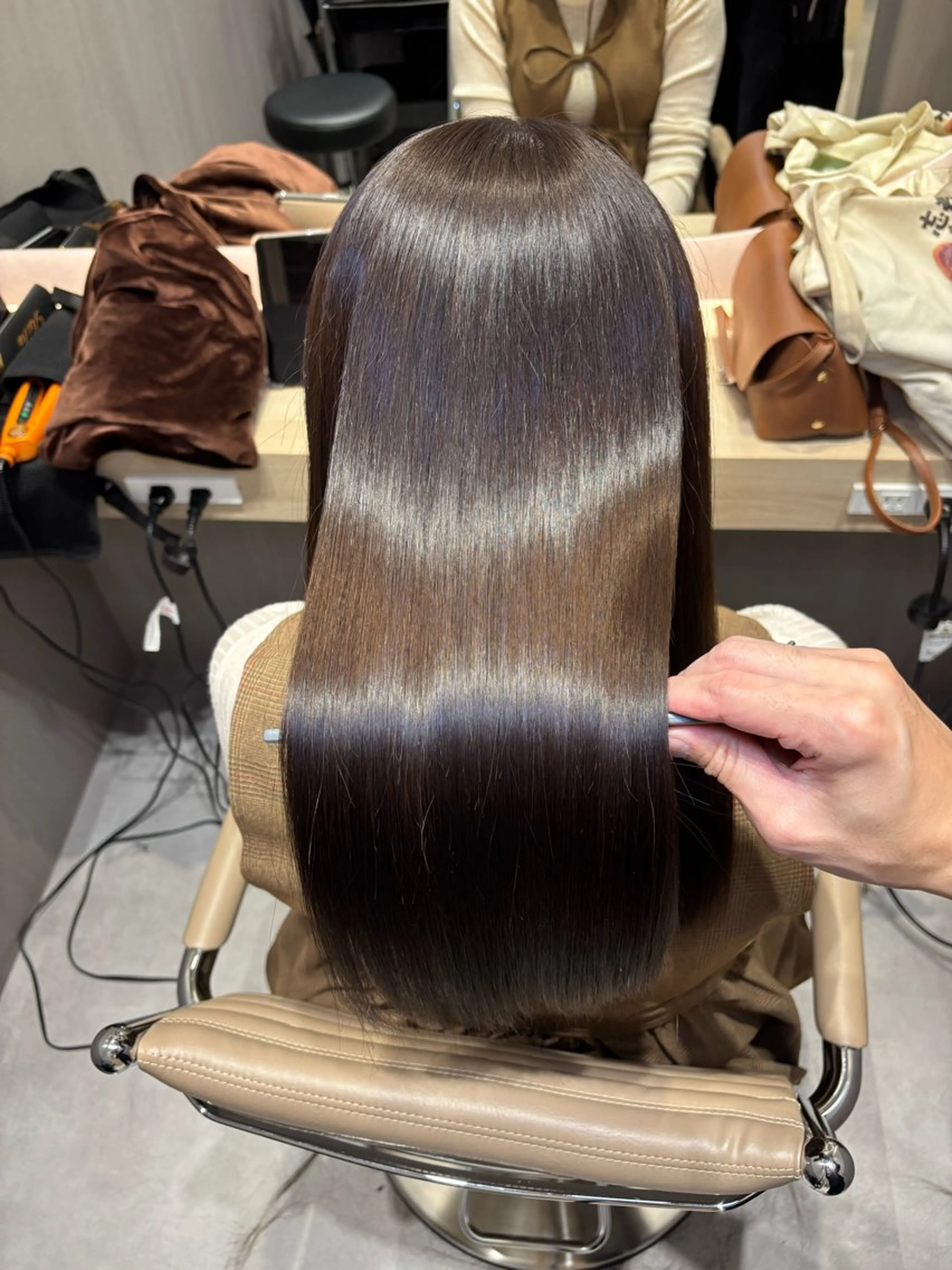 セミロング ケアカラー 髪質改善 SALOWIN所属・吉祥寺/髪質改善 縮毛矯正特化/川口のヘアスタイル
