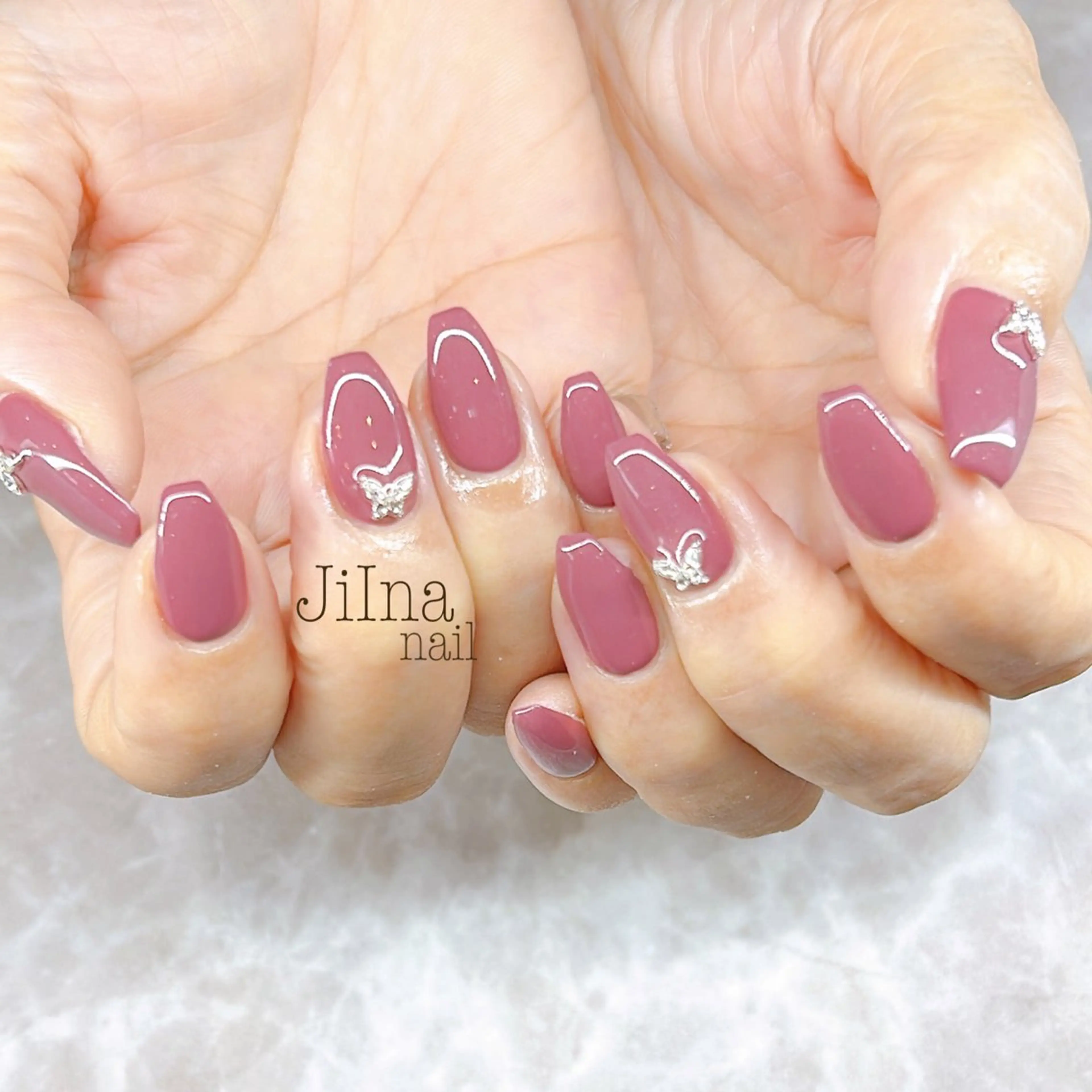 ネイル ワンカラーネイル JiIna nailのネイルデザイン