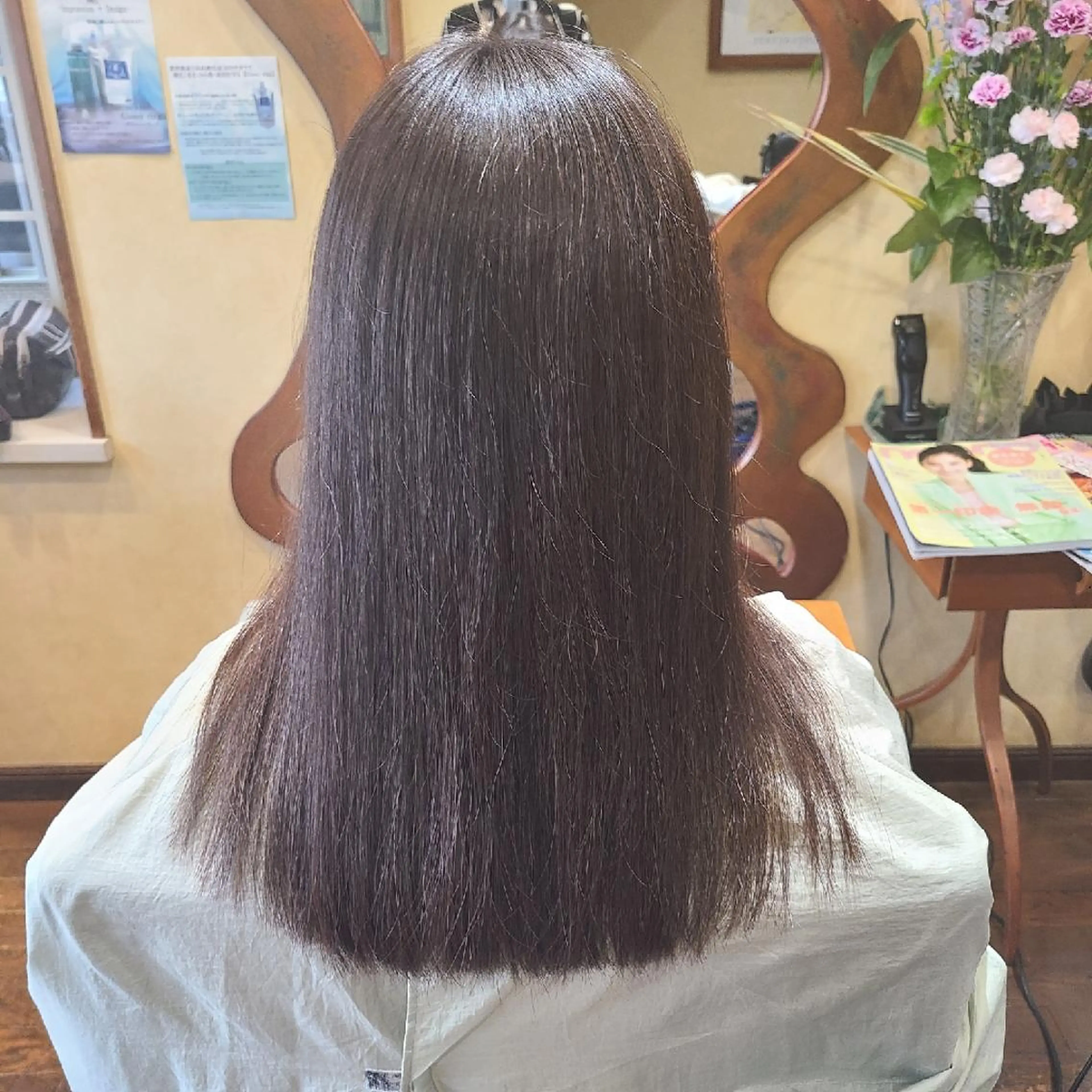 ロング 美容室　ラファムラフィネ所属・艶髪💇‍♀️ 美髪矯正　山森智代のヘアスタイル