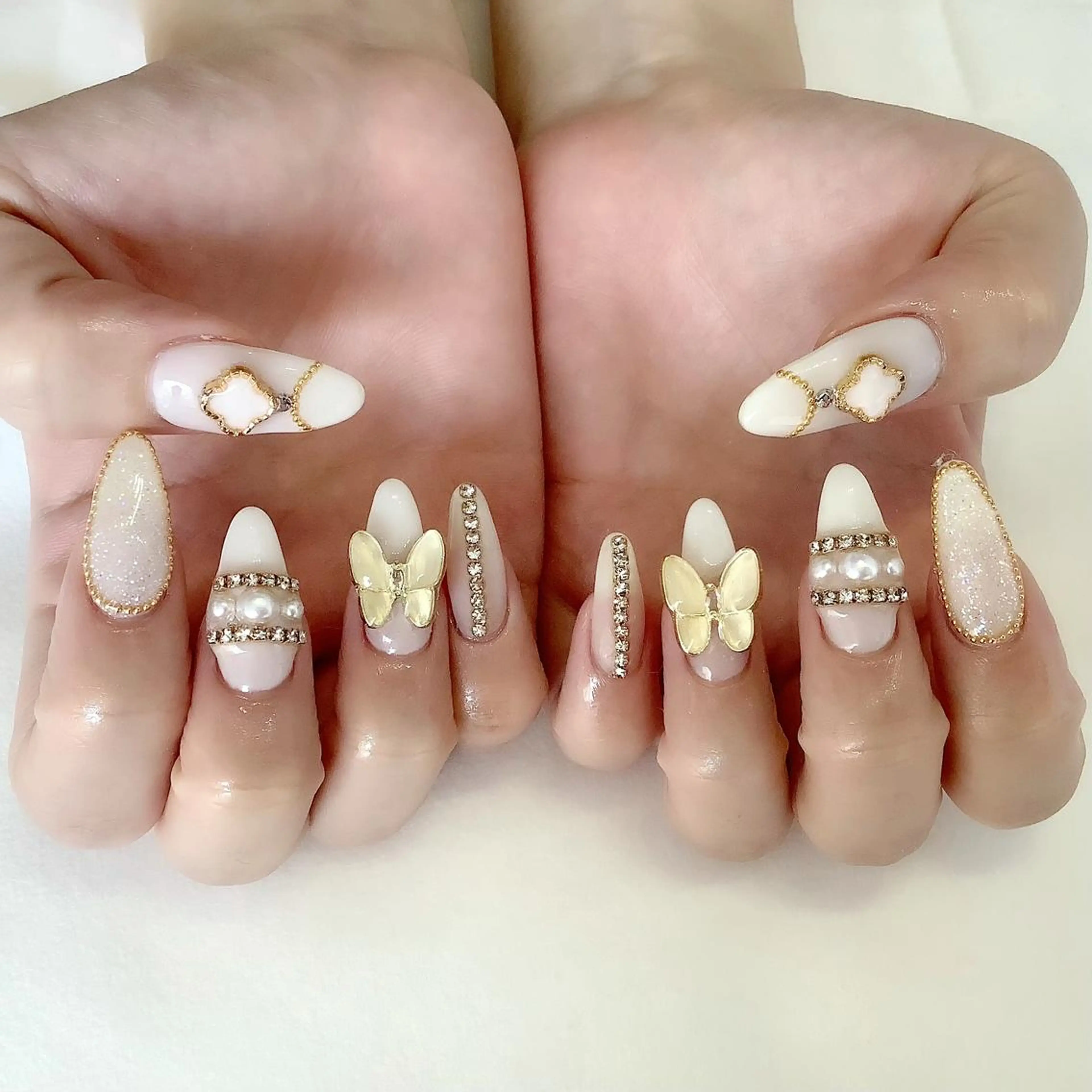 ネイル ハンドネイル 💎🐰 saki. m 🐰💎のネイルデザイン