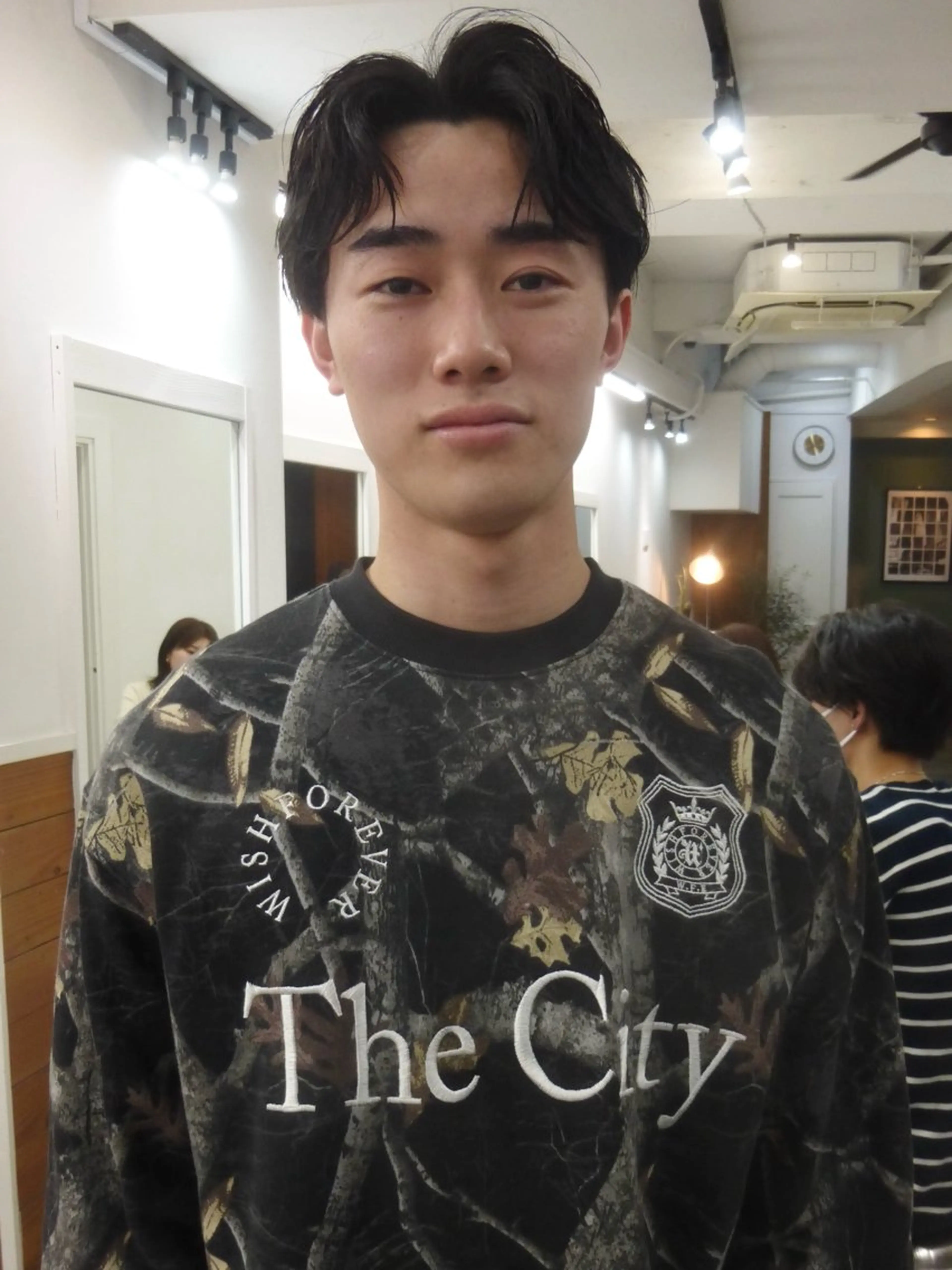 ショート パーマ メンズ カット パーマ グランジヘア 無造作ヘアHYUGAのヘアスタイル