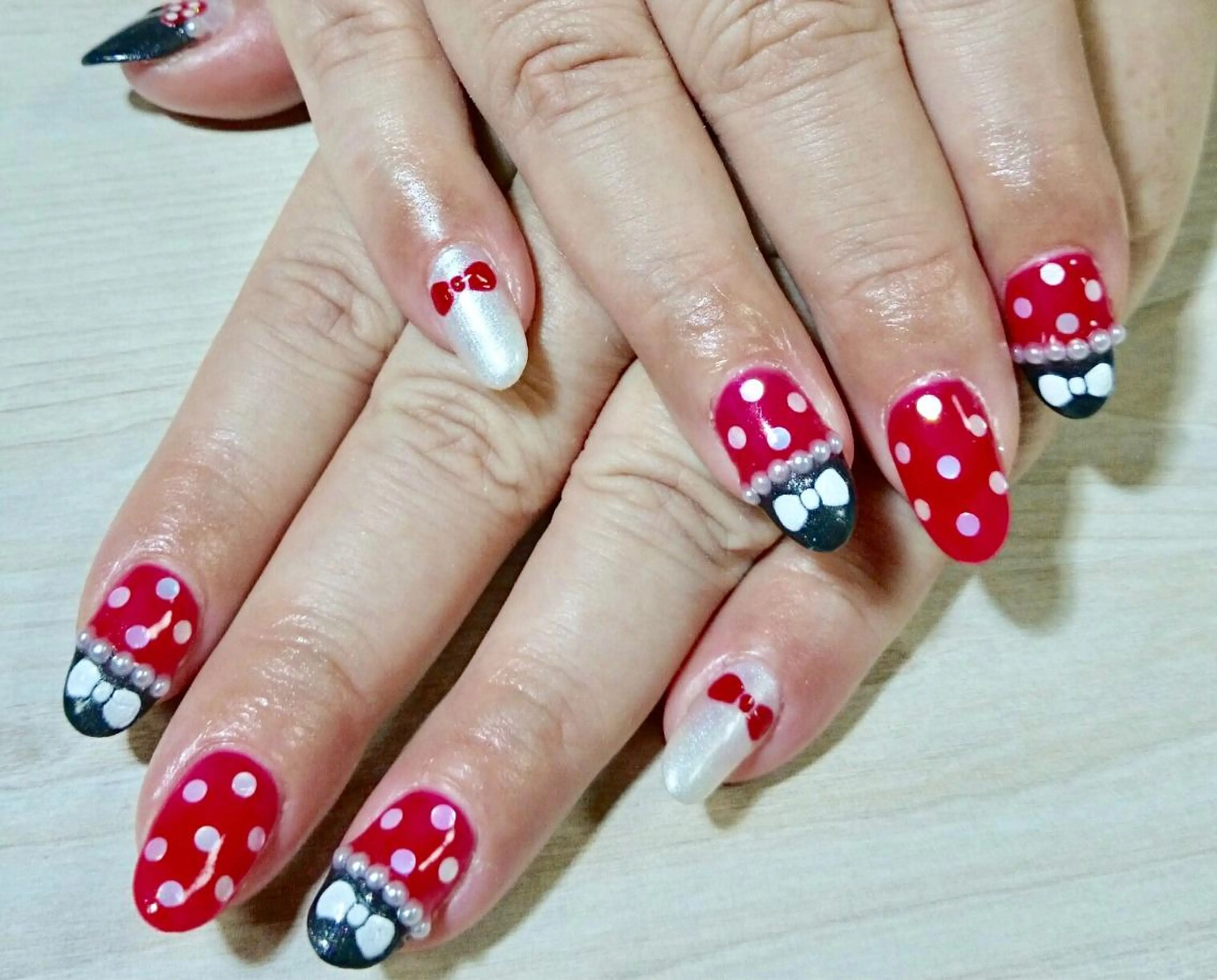 ネイル アートネイル 安藤 Charlotteのネイルデザイン