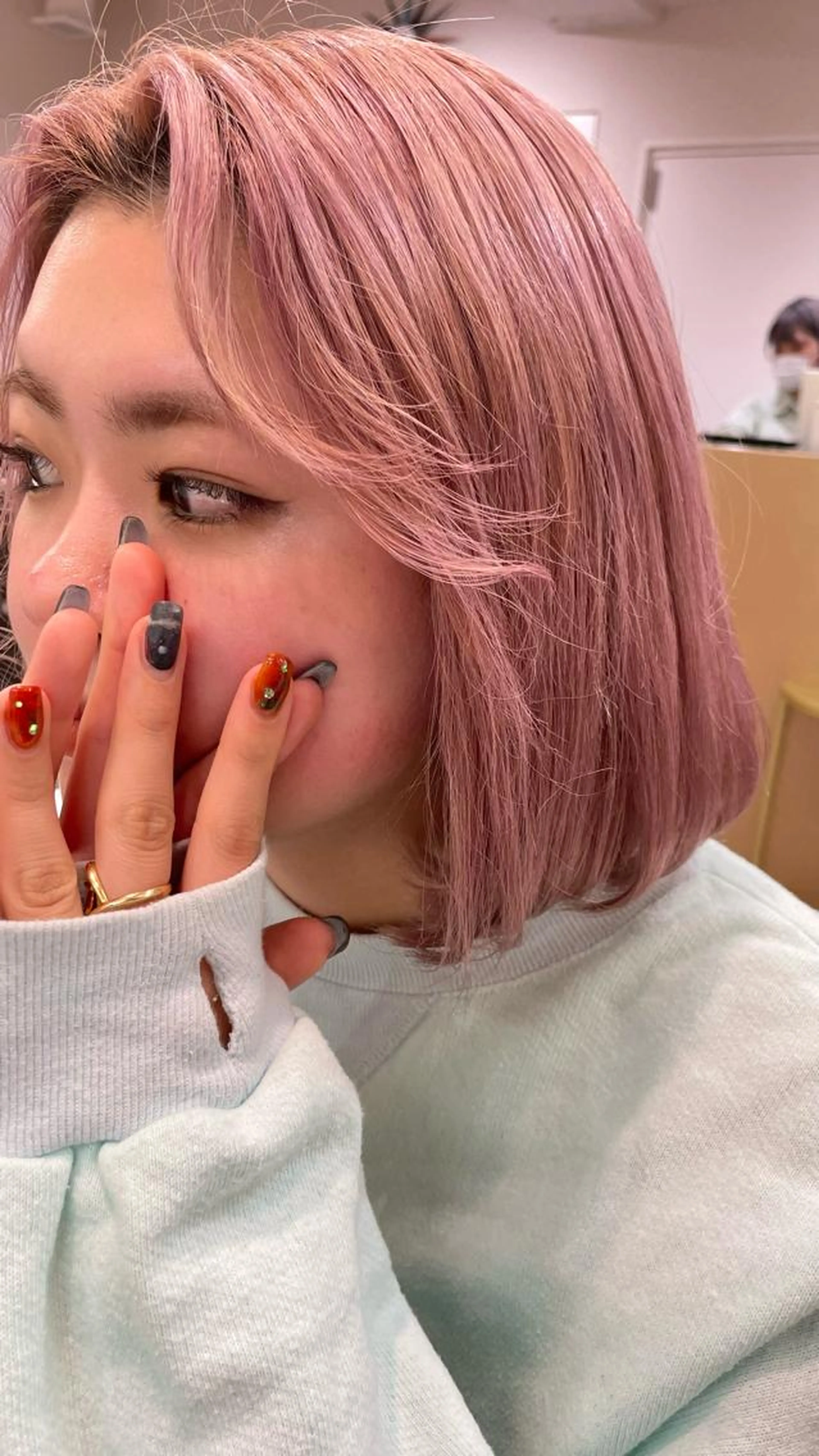 🦖🌈✨[ケアブリーチ]ブリーチ＋オンカラー+トリートメント😍🤖ダブルカラー🩵🩷の写真