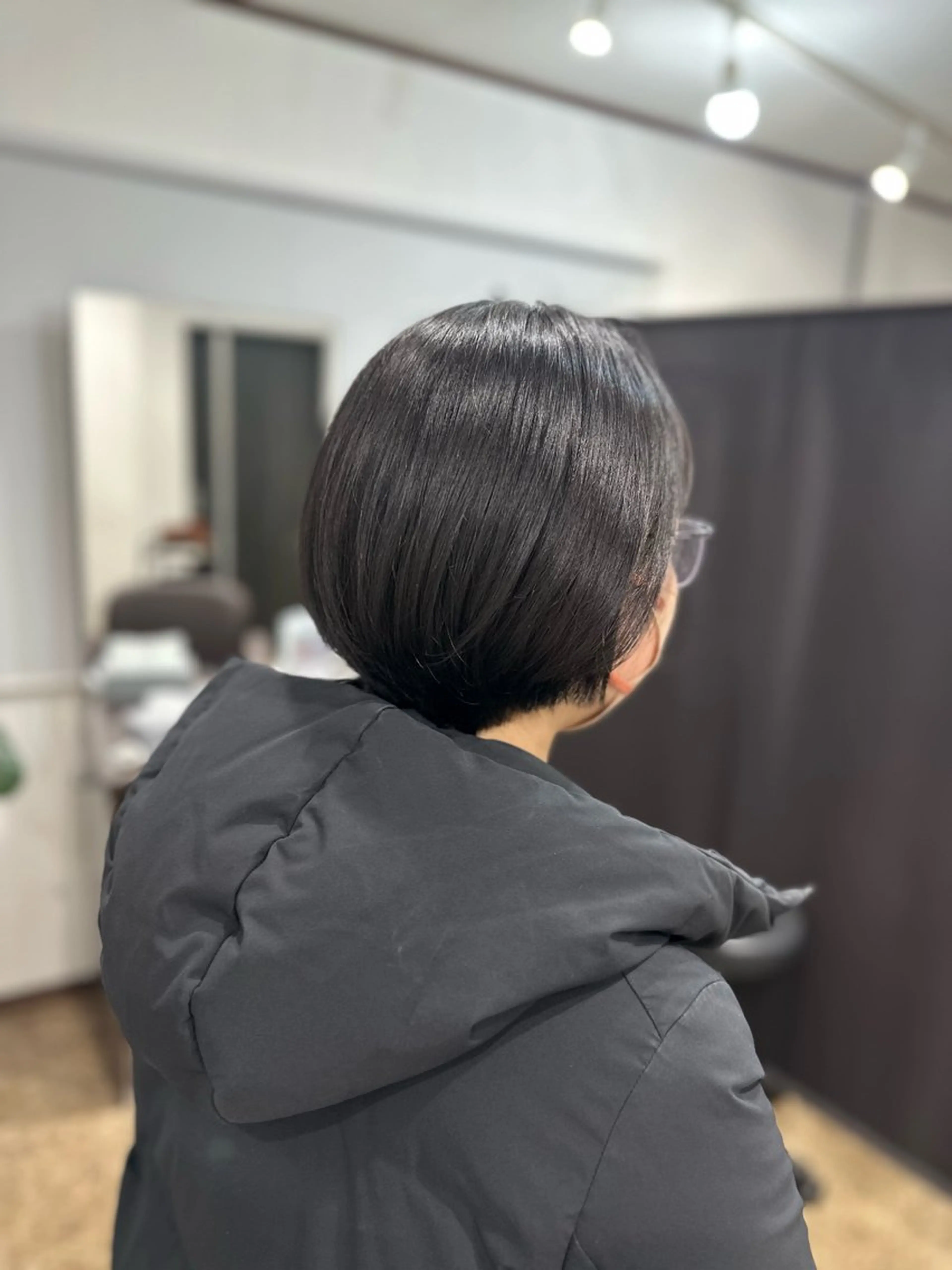 ショート TOMOMI /フロレゾンのヘアスタイル