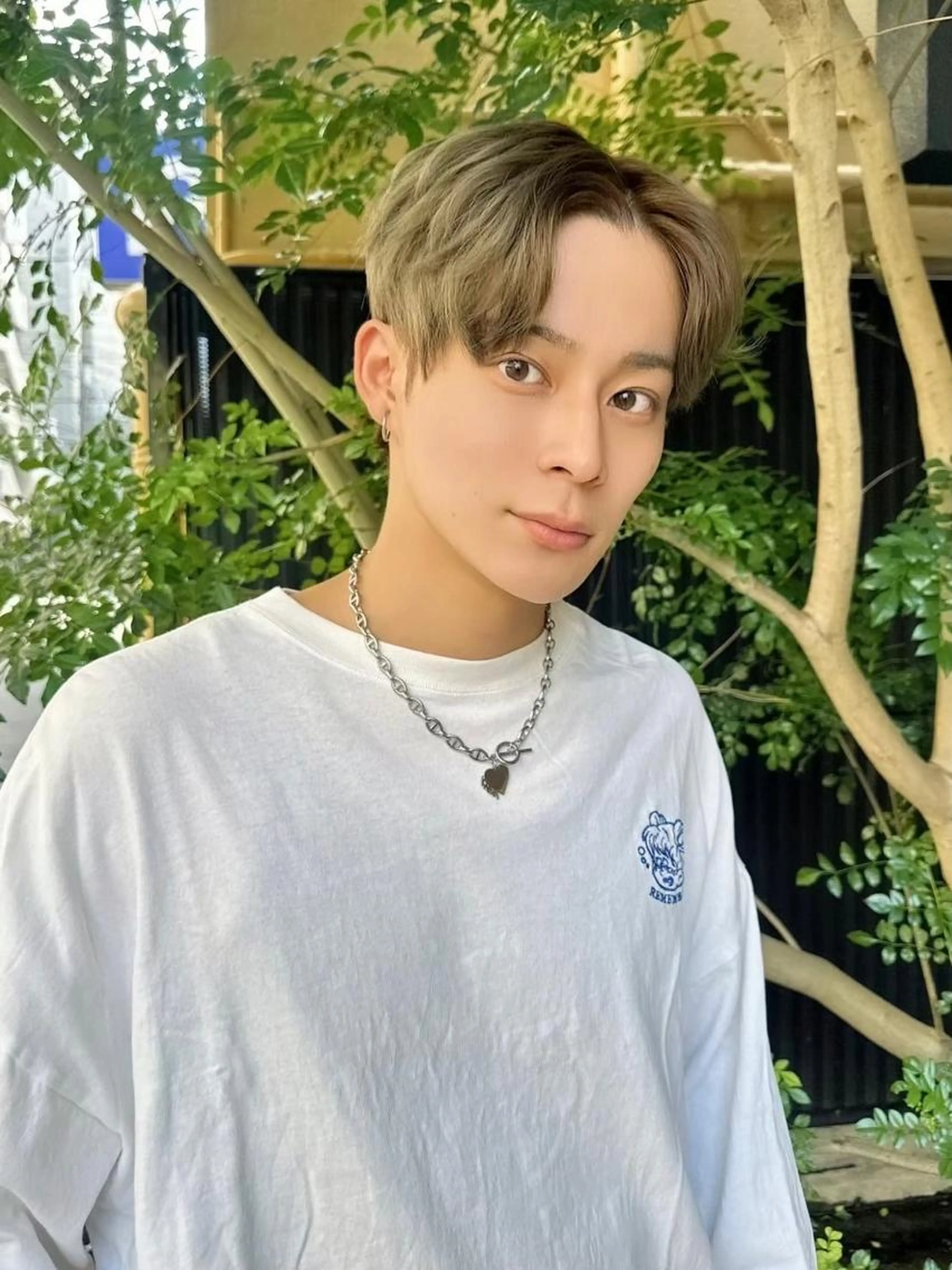 【かっこいい髪色へ】カット＋アッシュ系対応イルミナカラーの写真