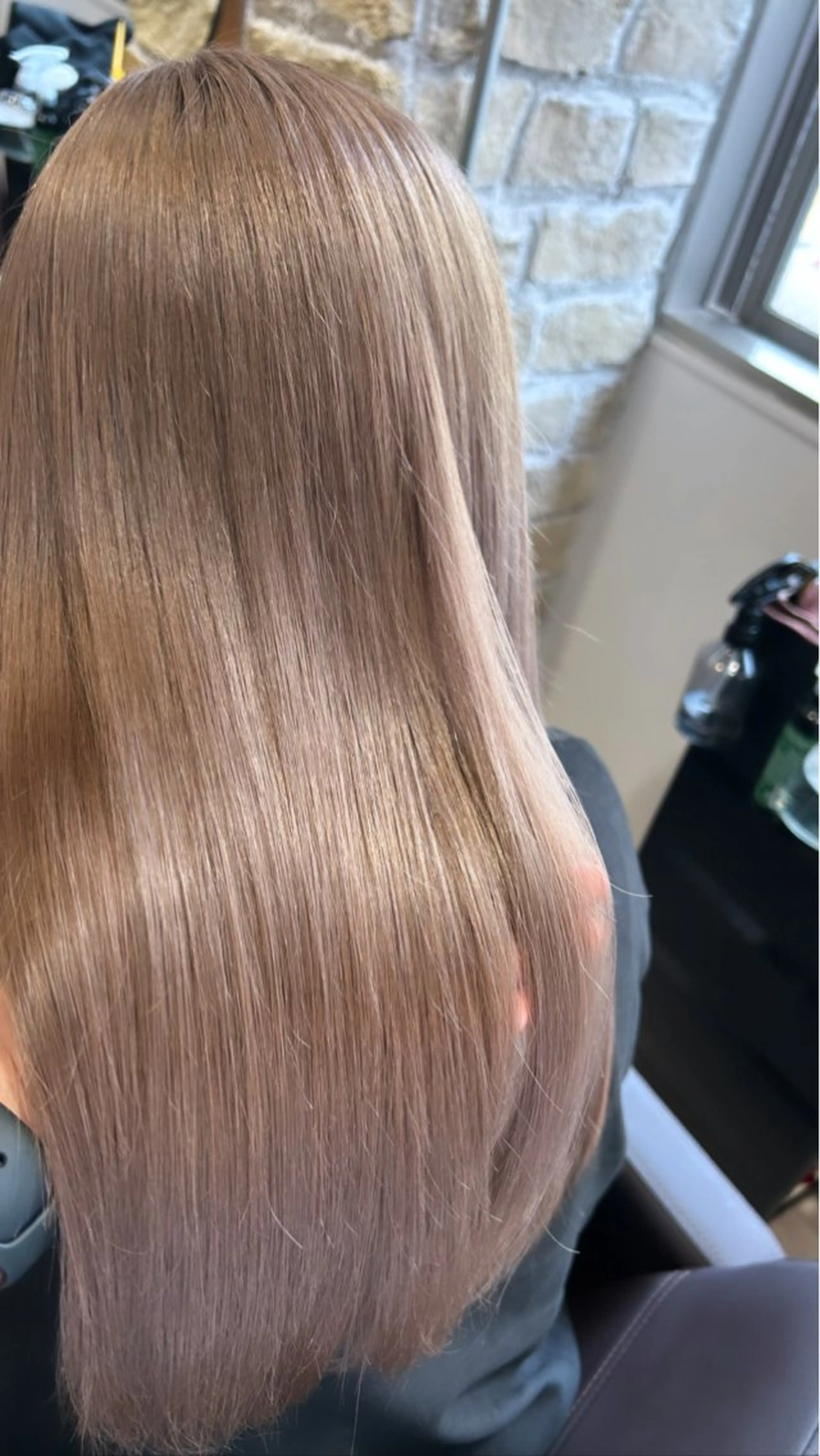 ロング ボブ ハイライト 髪質改善 レイヤーカット 髪質改善×艶髪　斉藤 勝のヘアスタイル