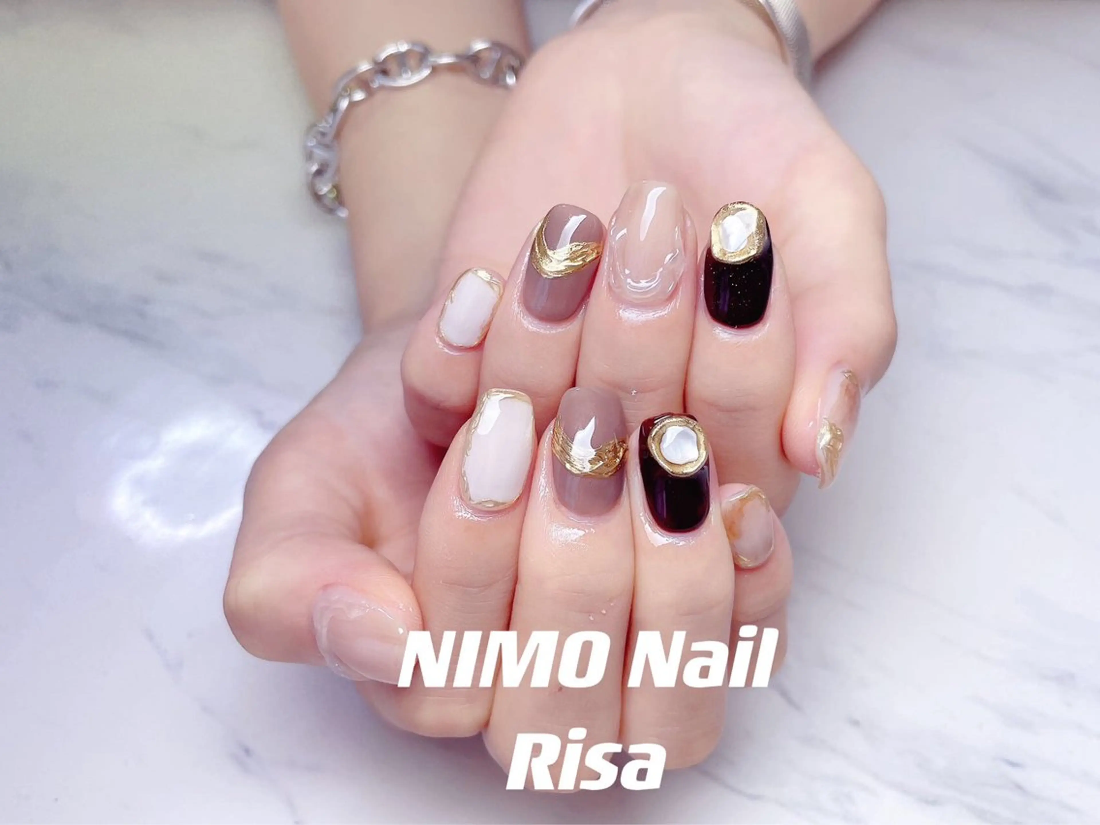 ネイル ハンドネイル RI SA☀️ リサのネイルデザイン