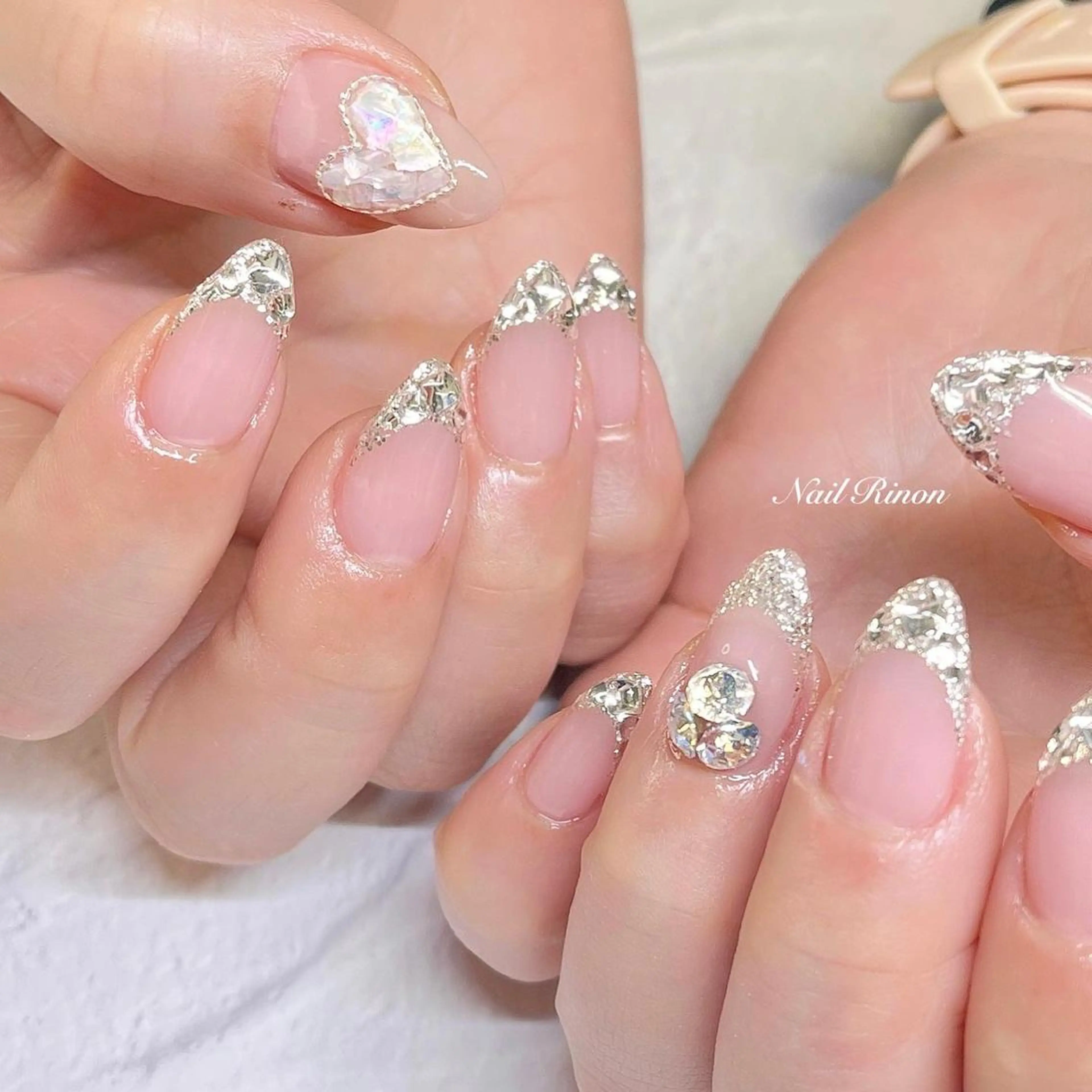 ネイル フレンチネイル キラキラネイル ハンドネイル Nail Rinonのネイルデザイン