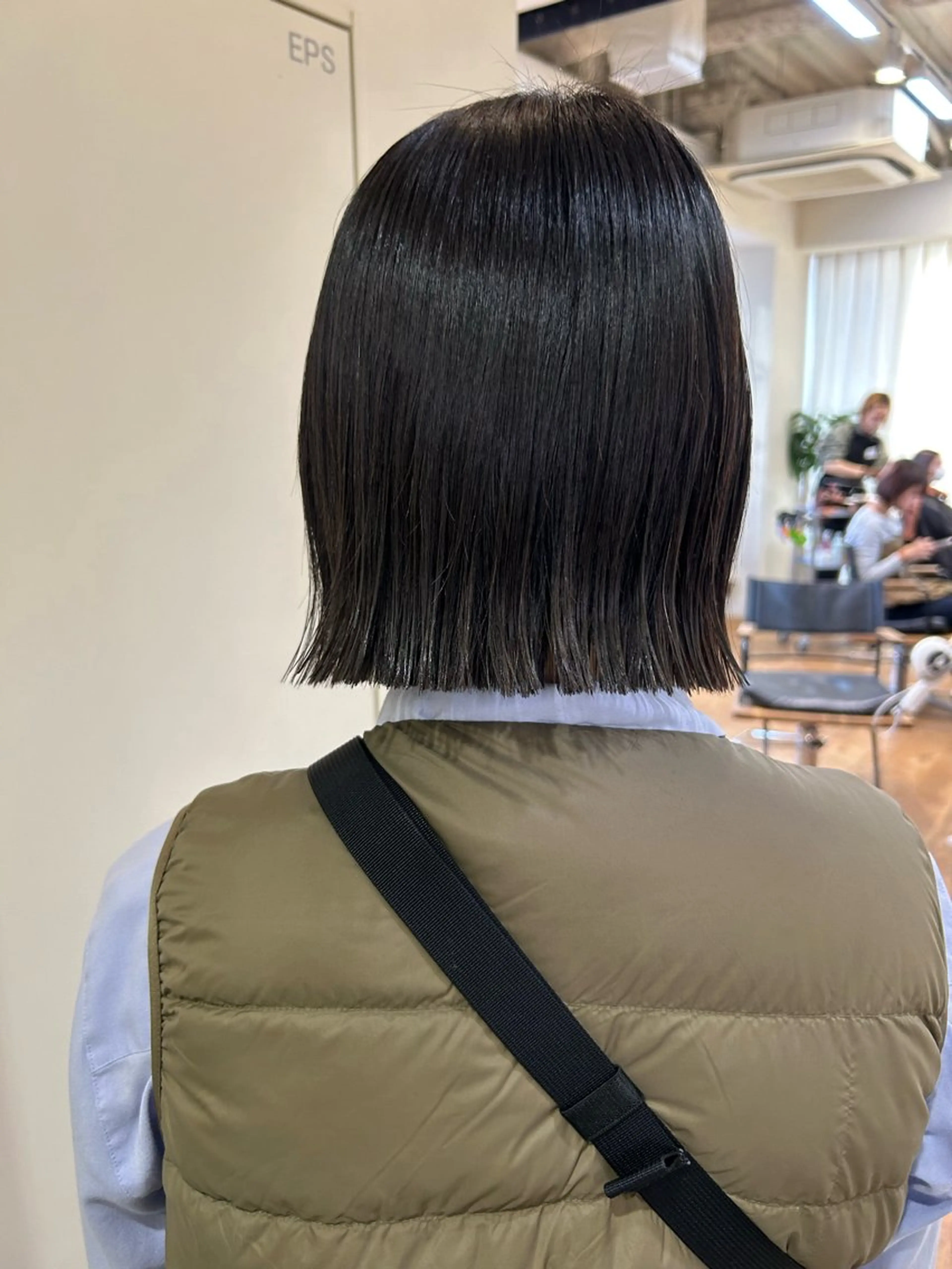 ショート カラー パーマ ボブ 、 、のヘアスタイル