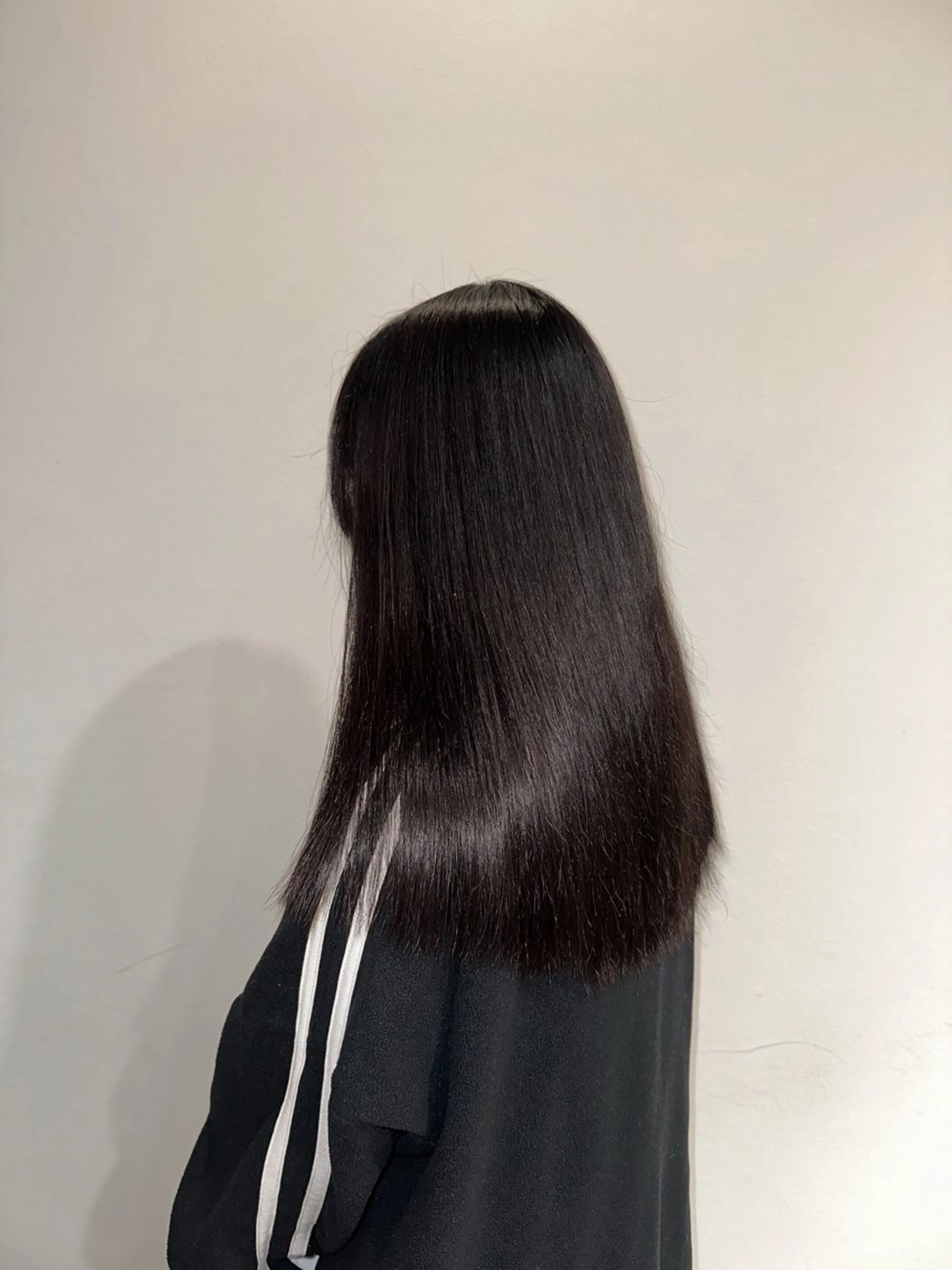 セミロング カラー カット ヘアカラー トリートメント 塩澤 榛奈のヘアスタイル