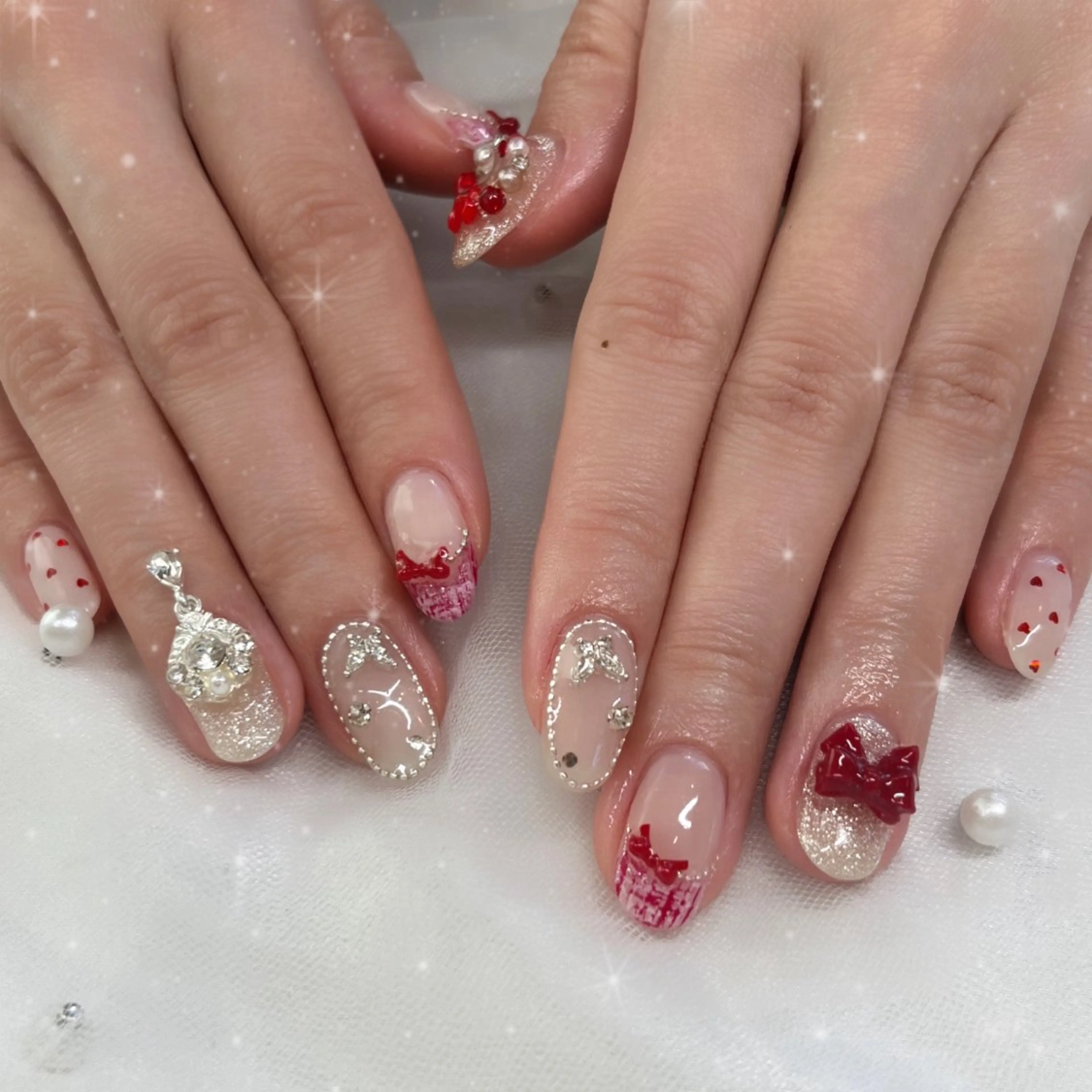 ネイル リボン ハンドネイル ブルーデイジー栄本店所属・BlueDaisy 栄本店のネイルデザイン