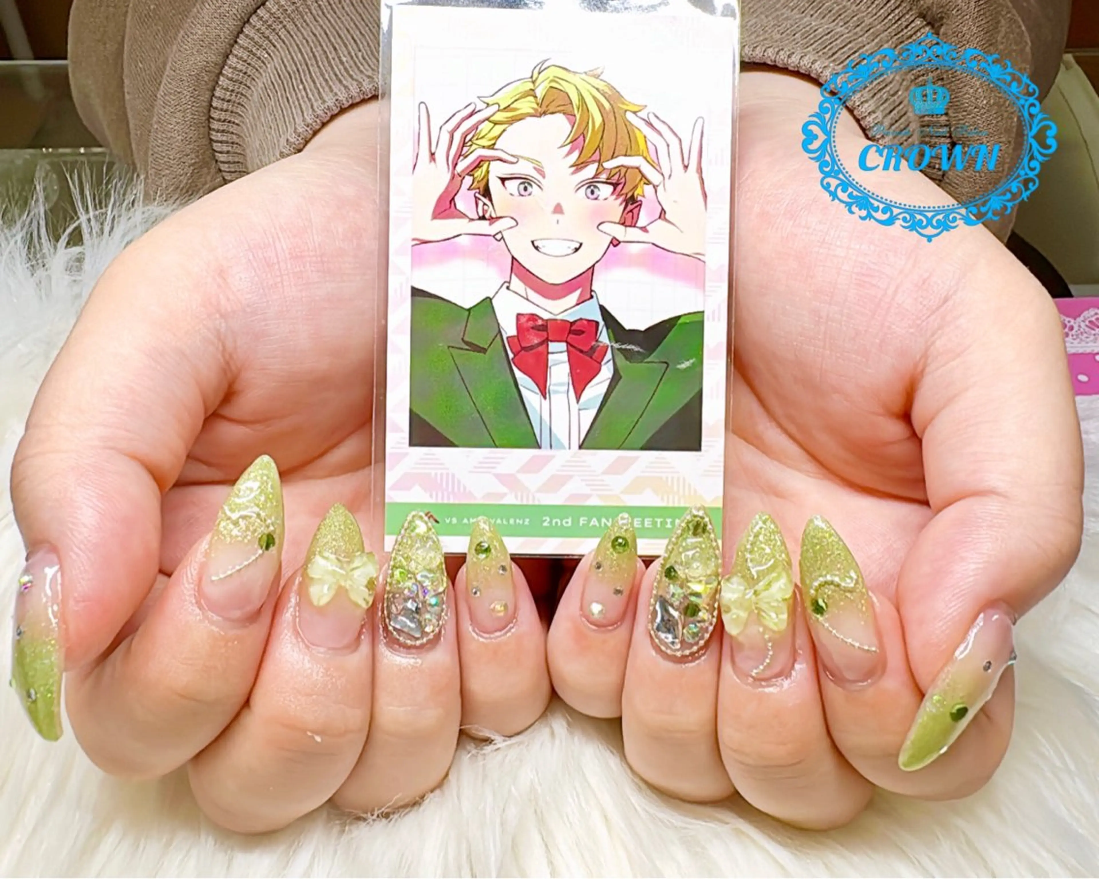 ネイル CROWN プライベートサロンのネイルデザイン